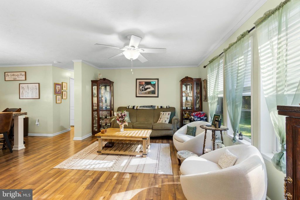 Photo of 895 Long Point Road, HAGUE, VA 22469 (MLS # VAWE2009960)