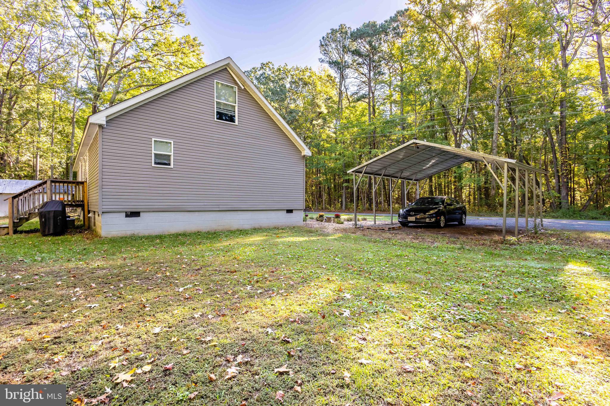 COLES POINT - Residential