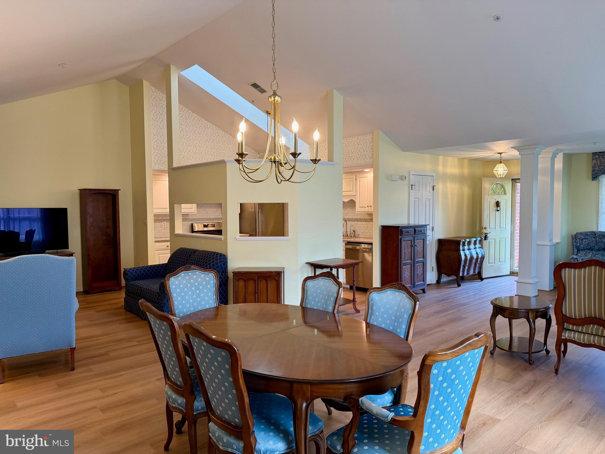 ENGLEBROOK PARK - Residential