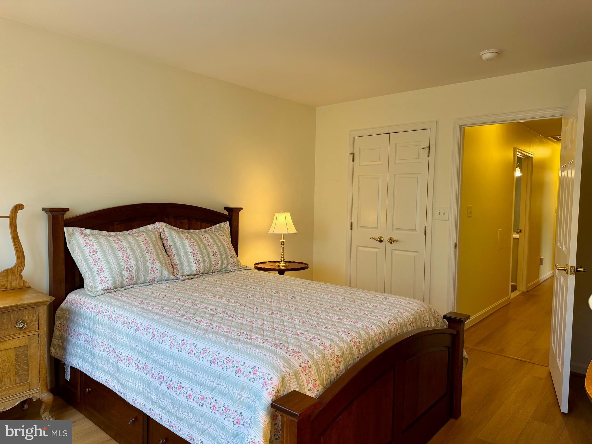 ENGLEBROOK PARK - Residential