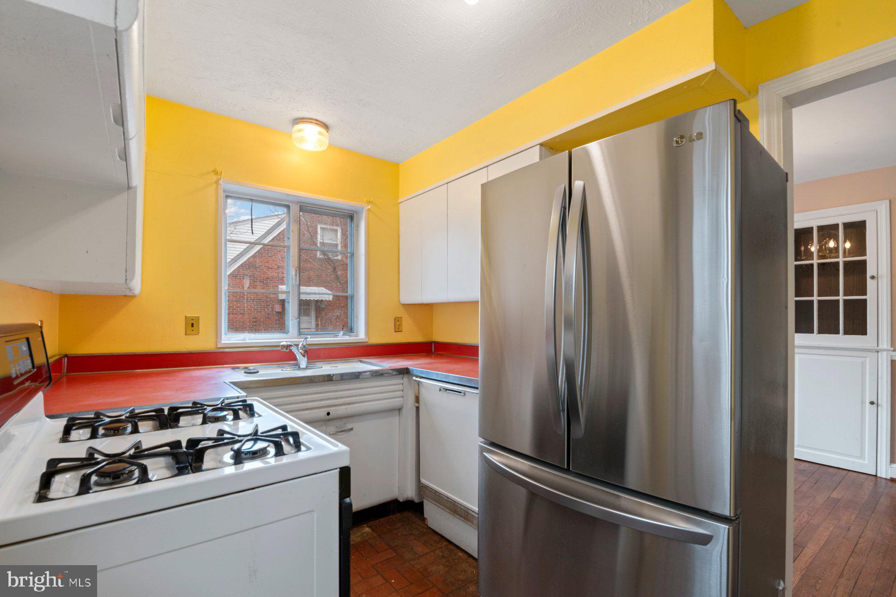 BARCROFT - Residential