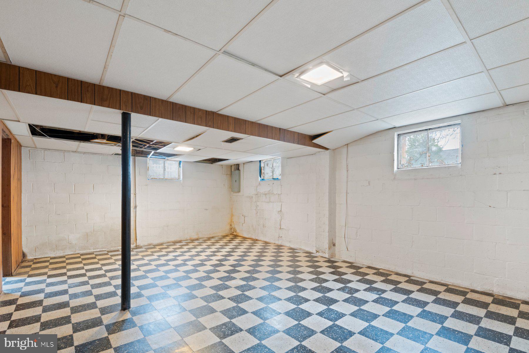 BARCROFT - Residential