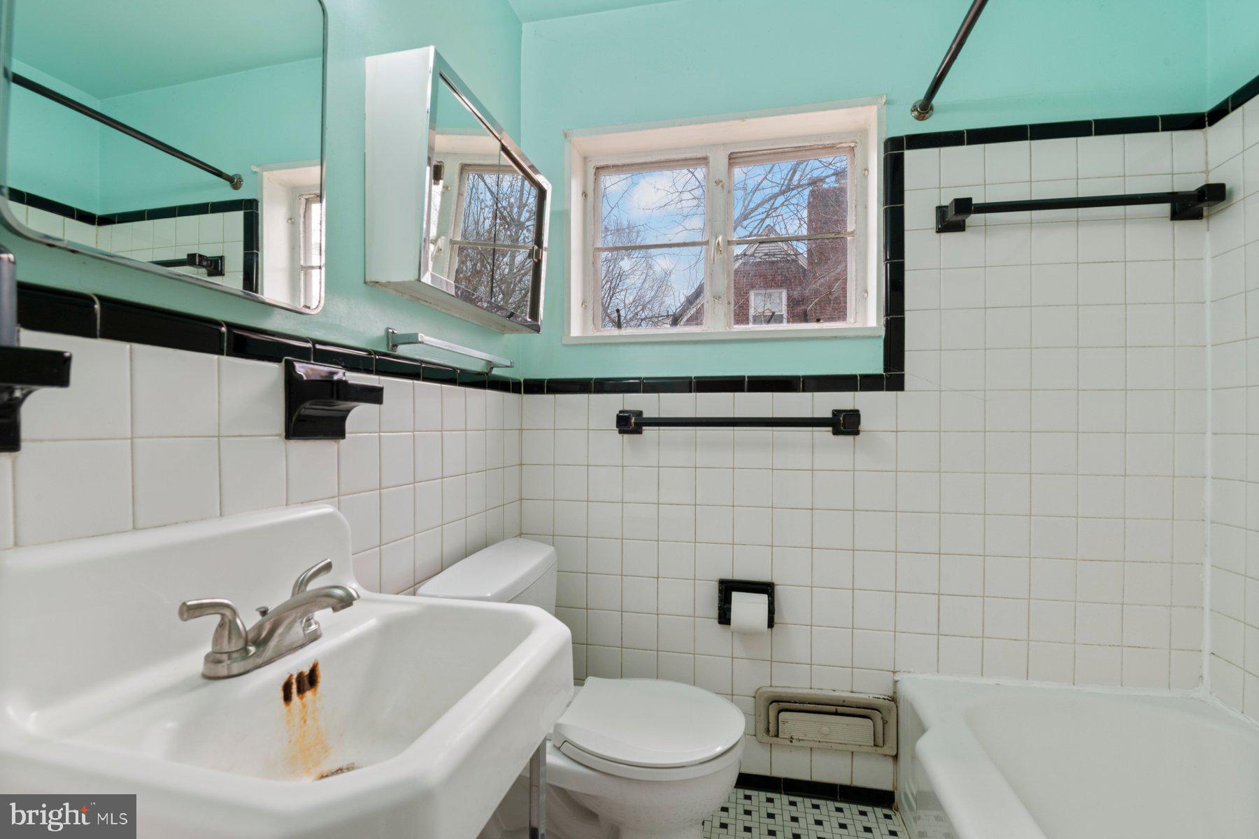 BARCROFT - Residential