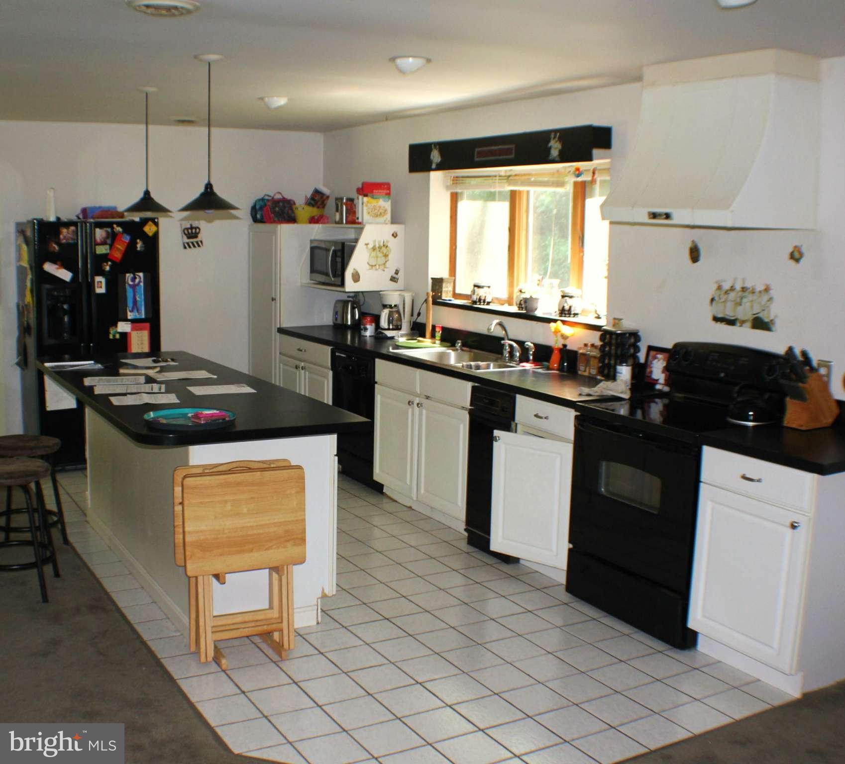 LAKE ARROWHEAD - Residential