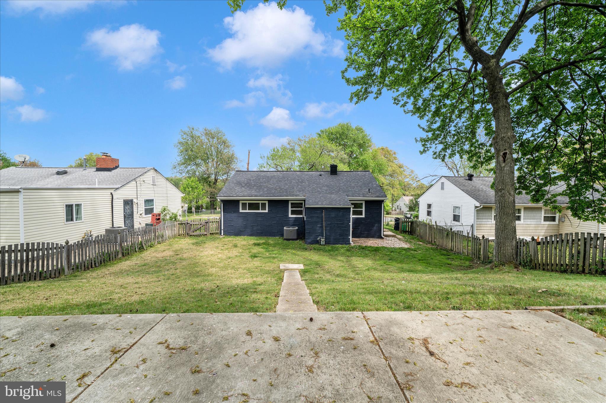 LANDOVER ESTATES - Residential