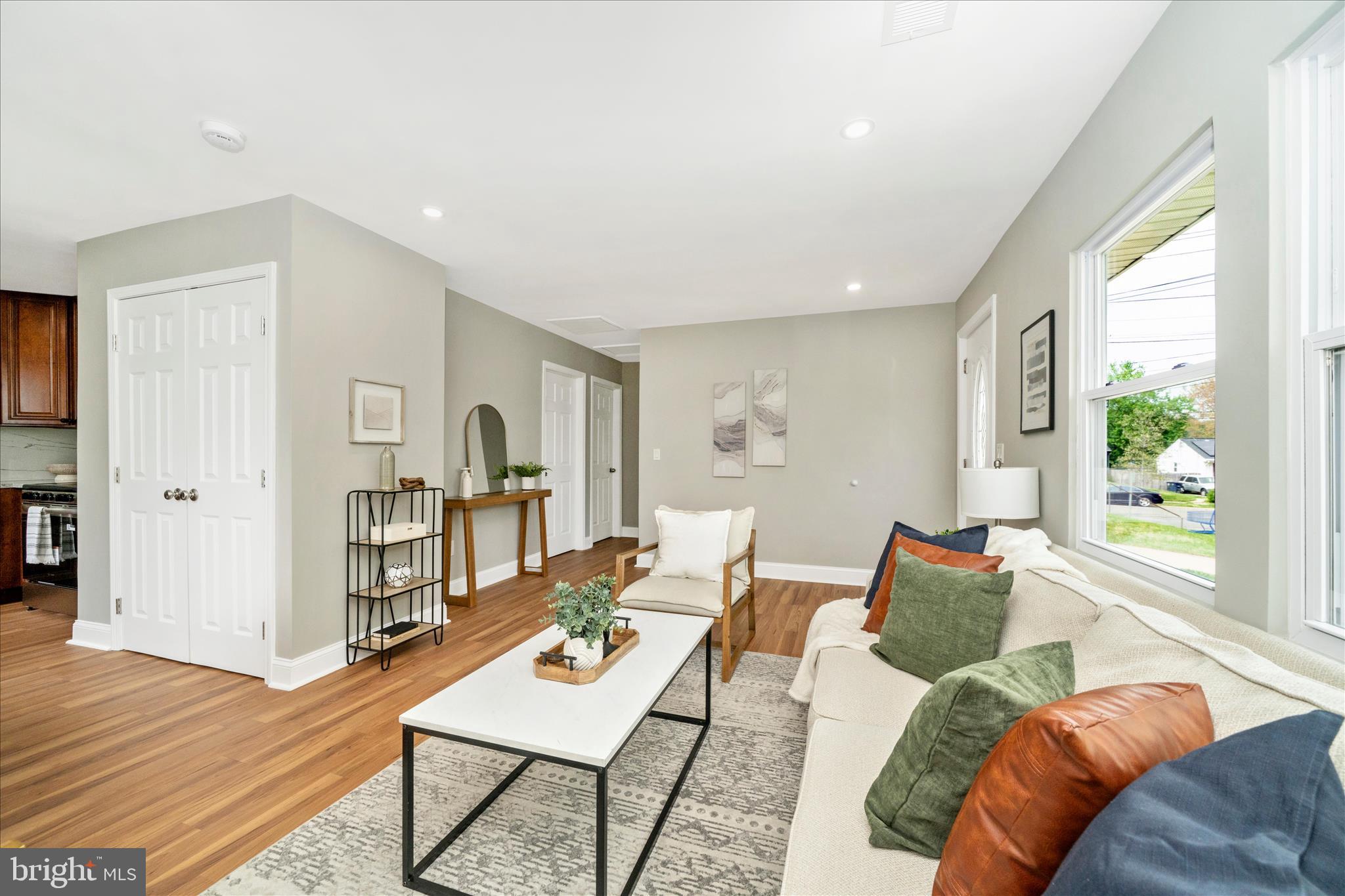 LANDOVER ESTATES - Residential