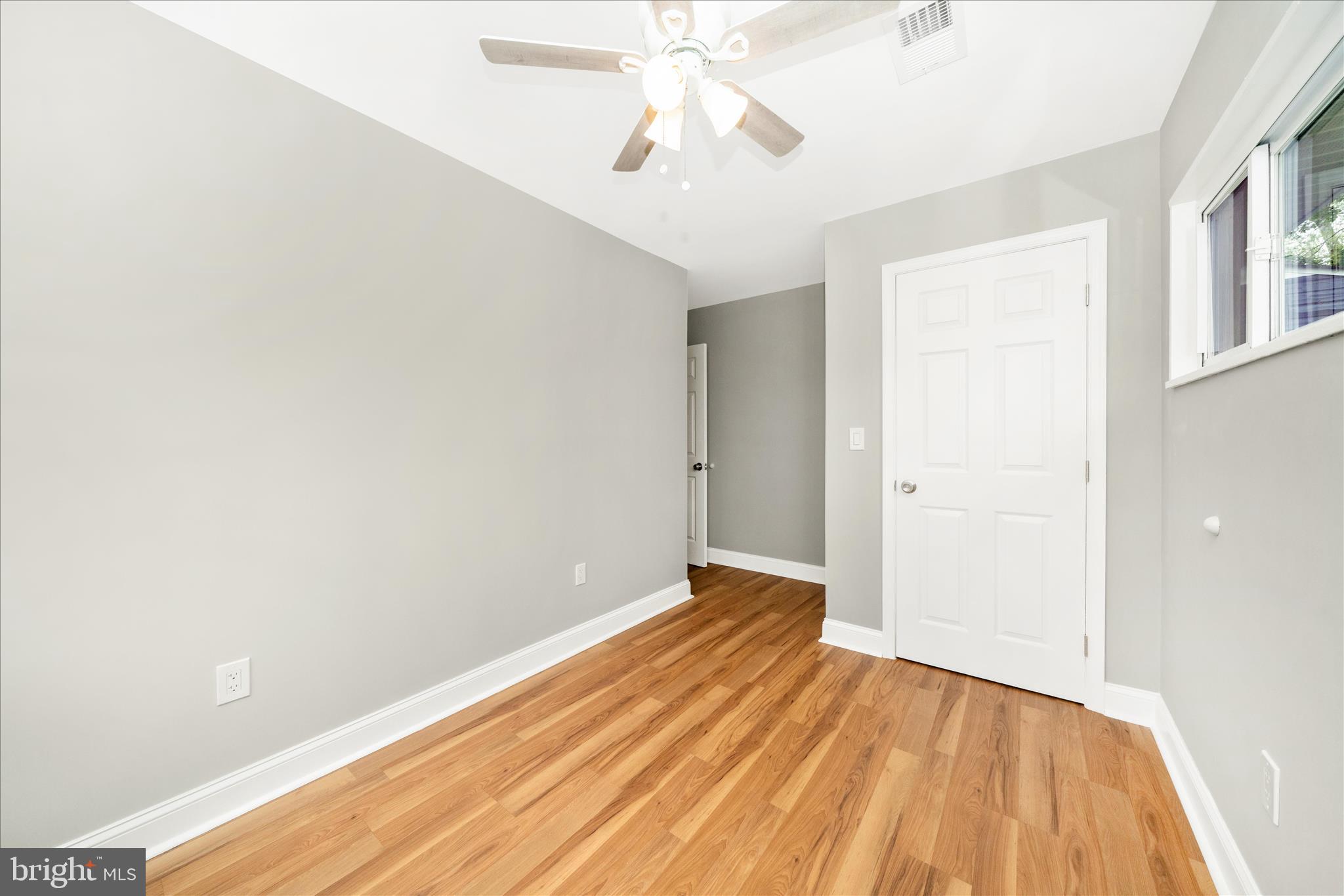 LANDOVER ESTATES - Residential