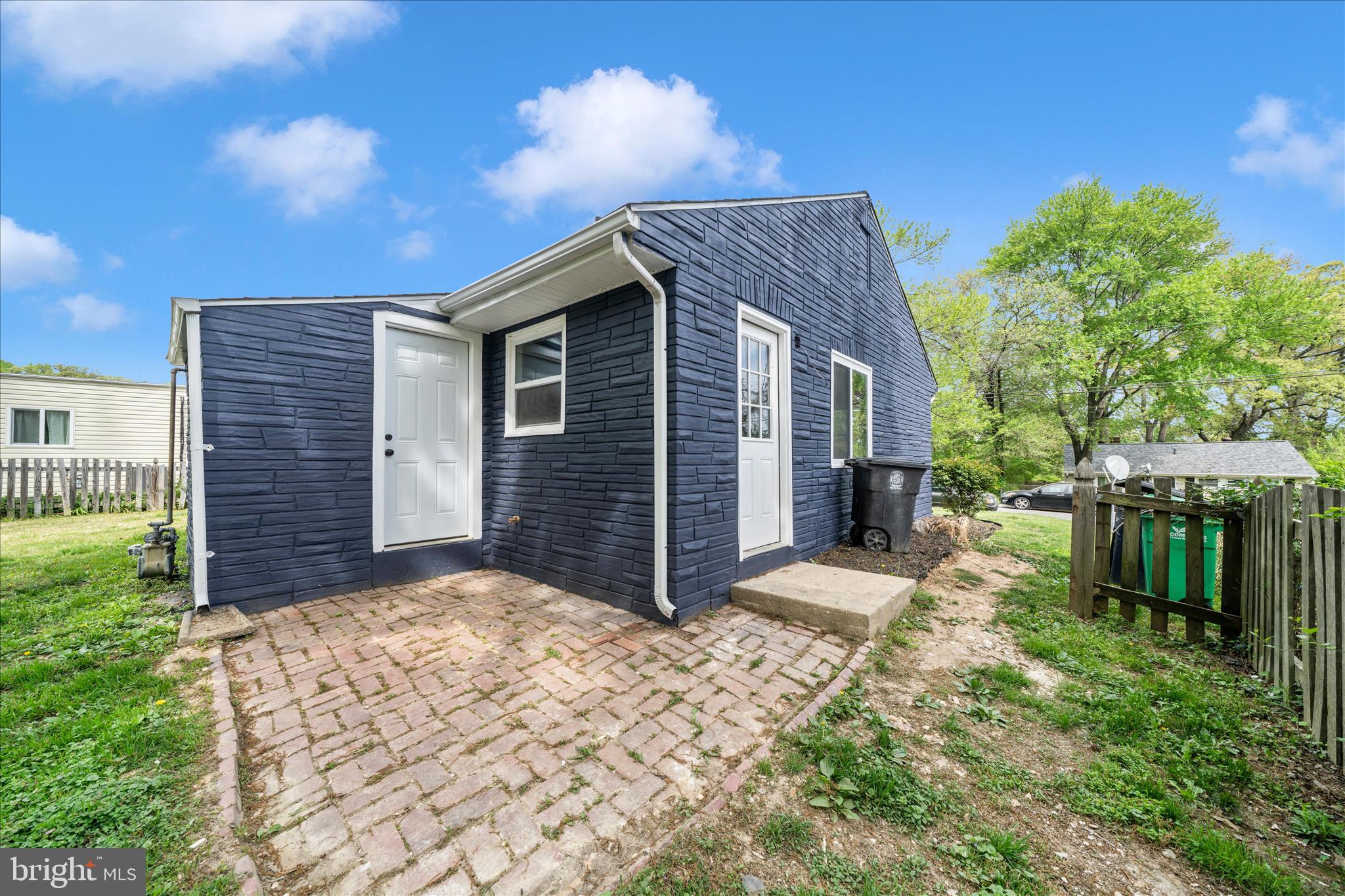 LANDOVER ESTATES - Residential