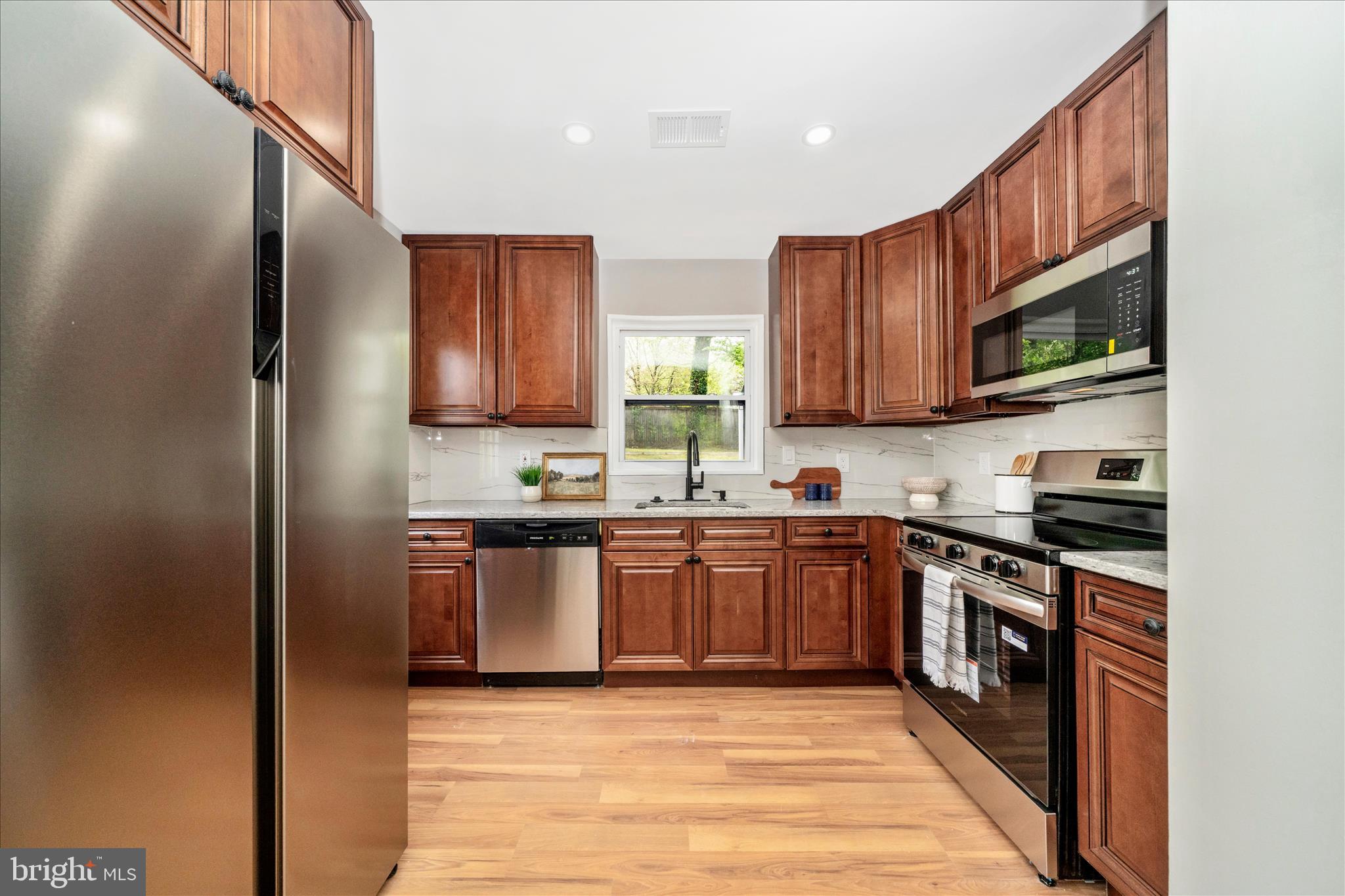 LANDOVER ESTATES - Residential