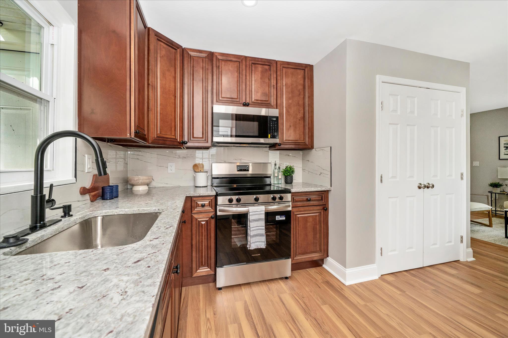 LANDOVER ESTATES - Residential