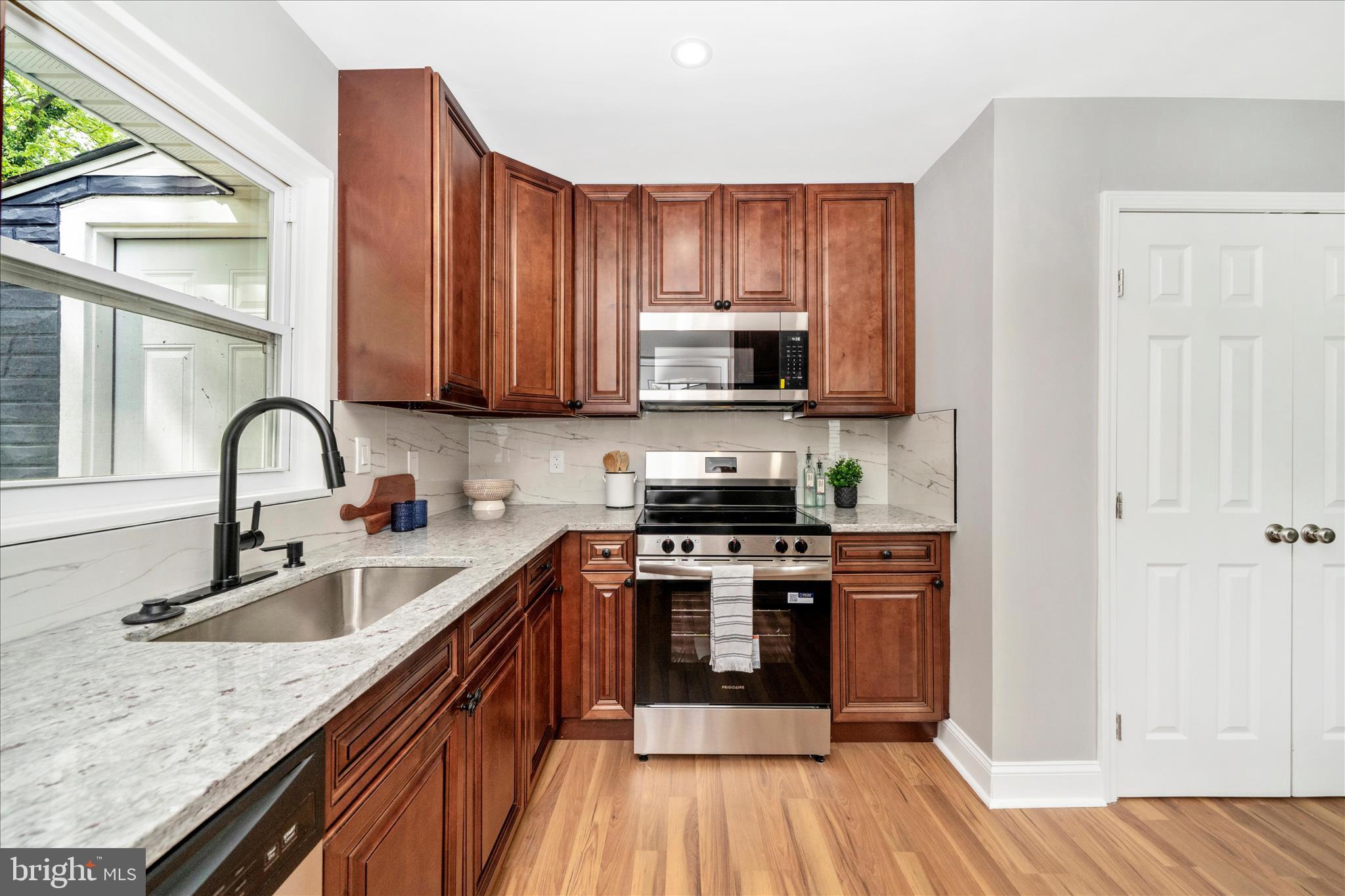 LANDOVER ESTATES - Residential