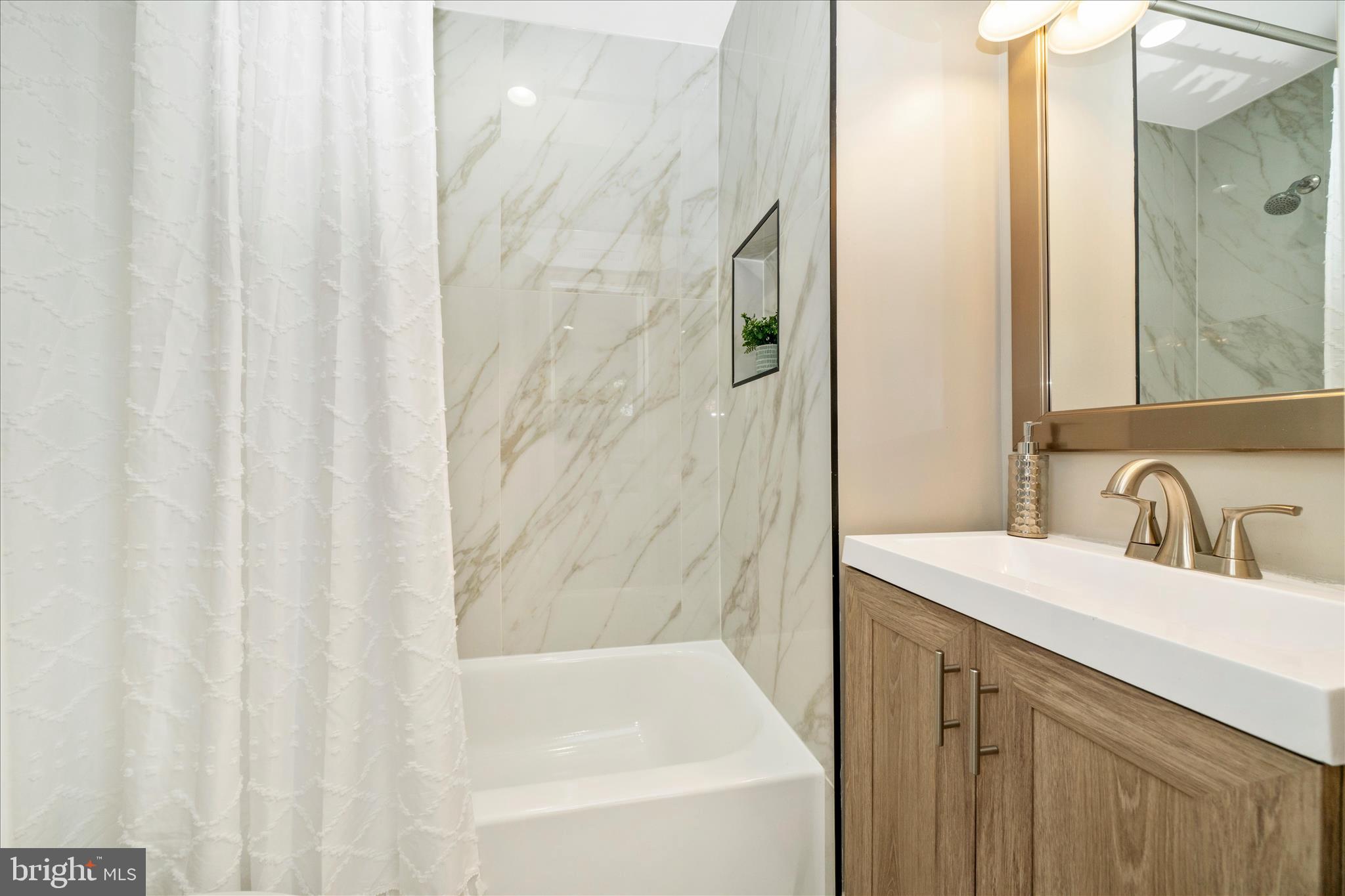 LANDOVER ESTATES - Residential