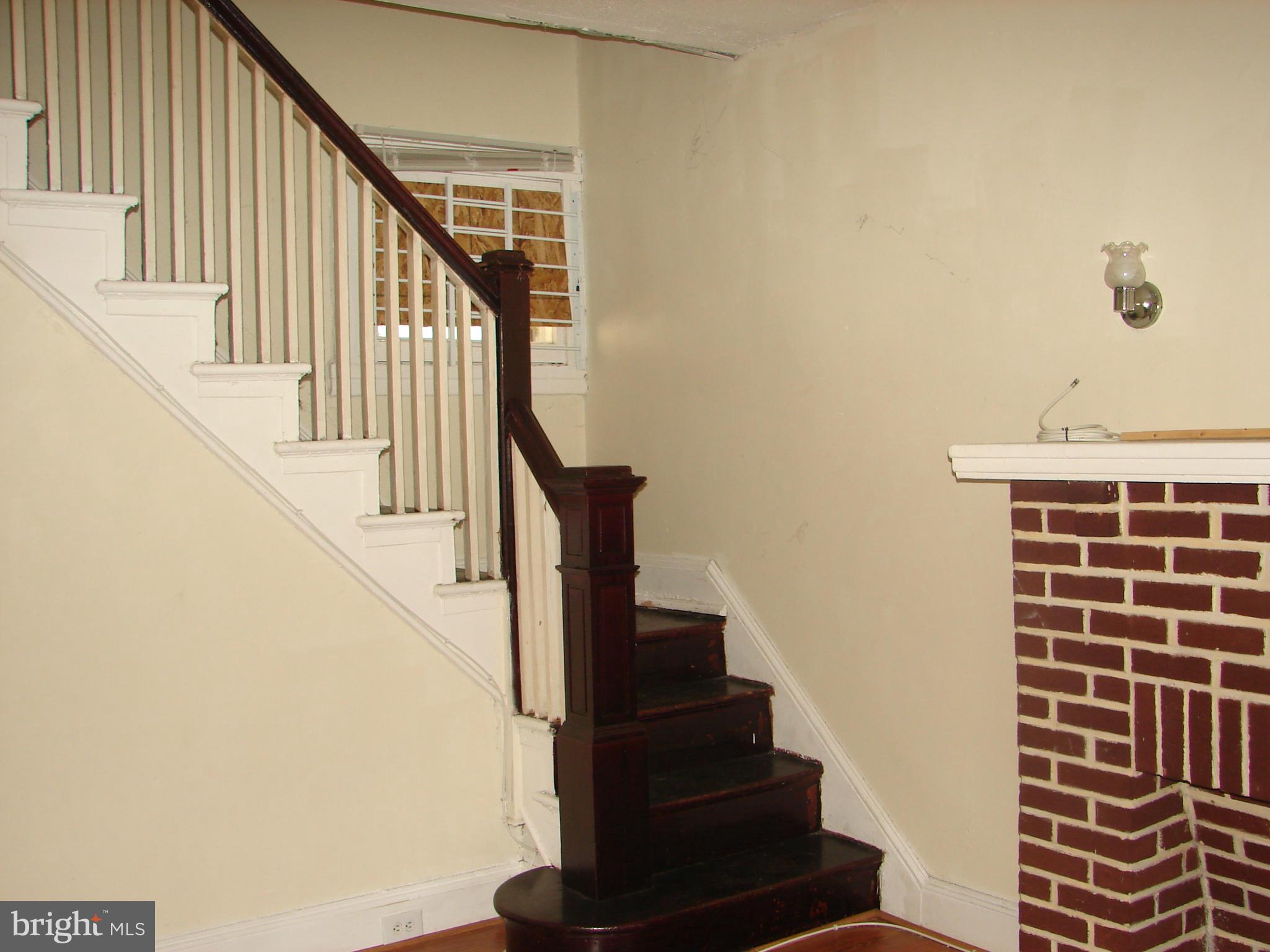 MONDAWMIN - Residential