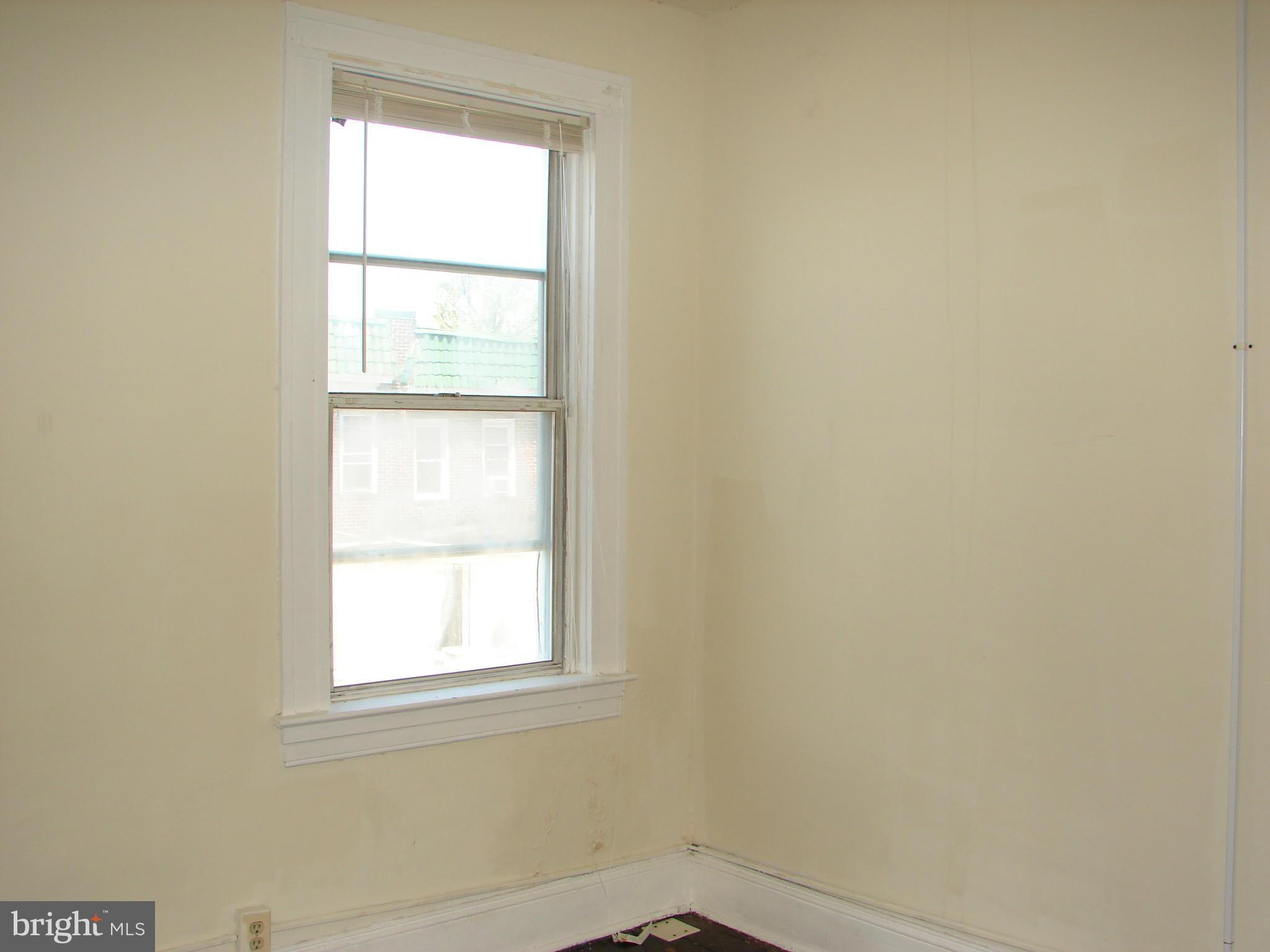 MONDAWMIN - Residential