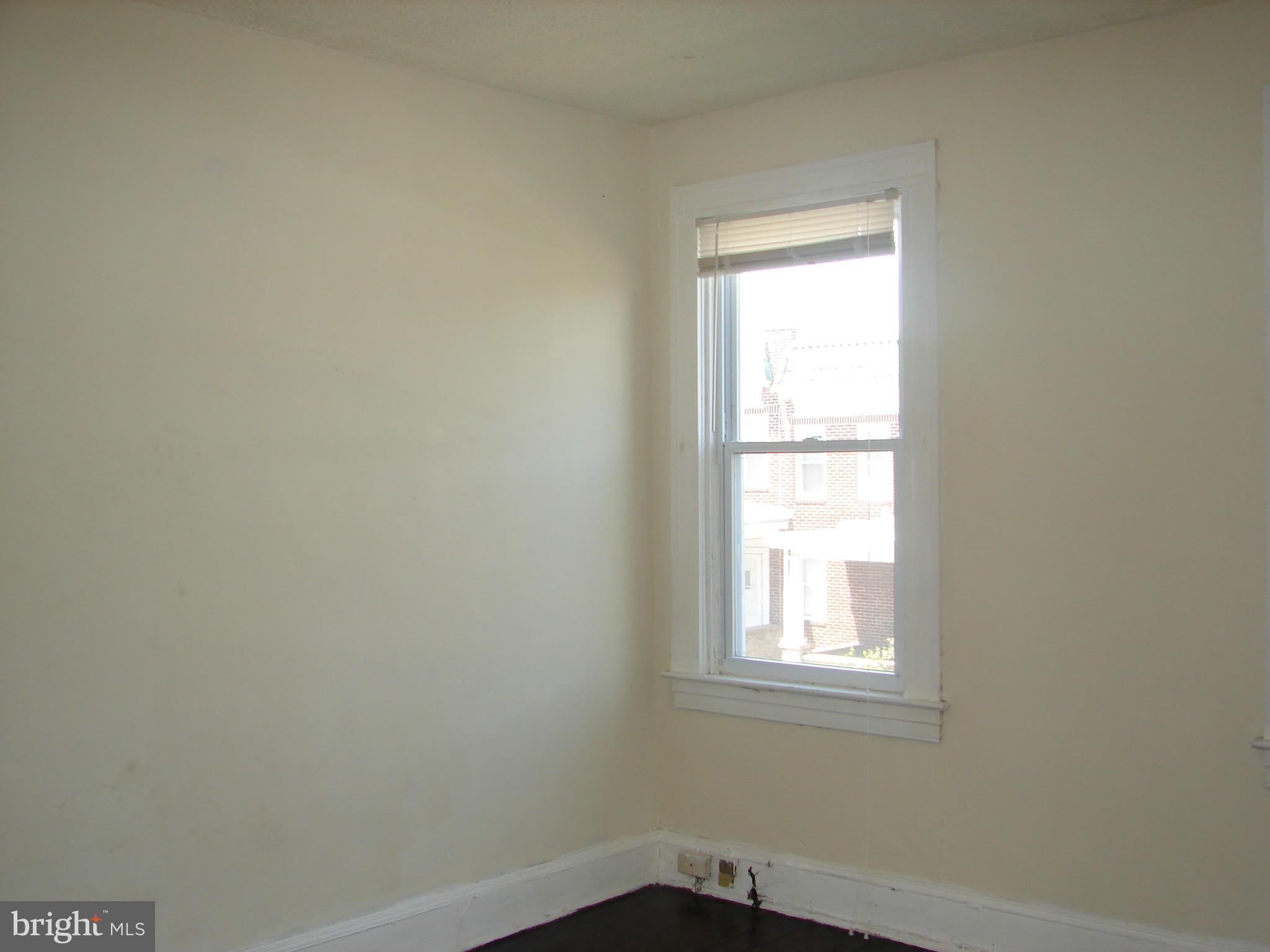 MONDAWMIN - Residential