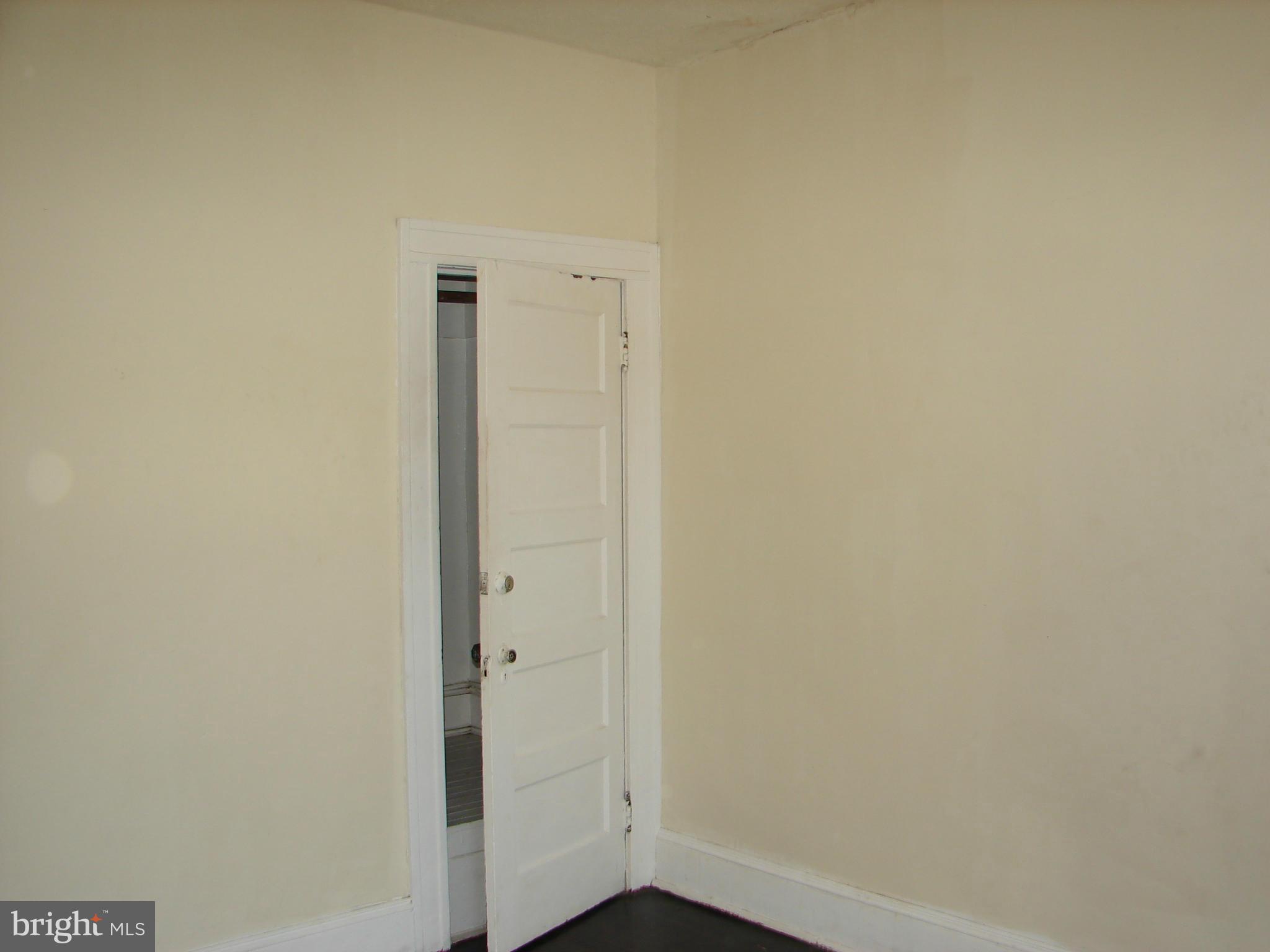 MONDAWMIN - Residential