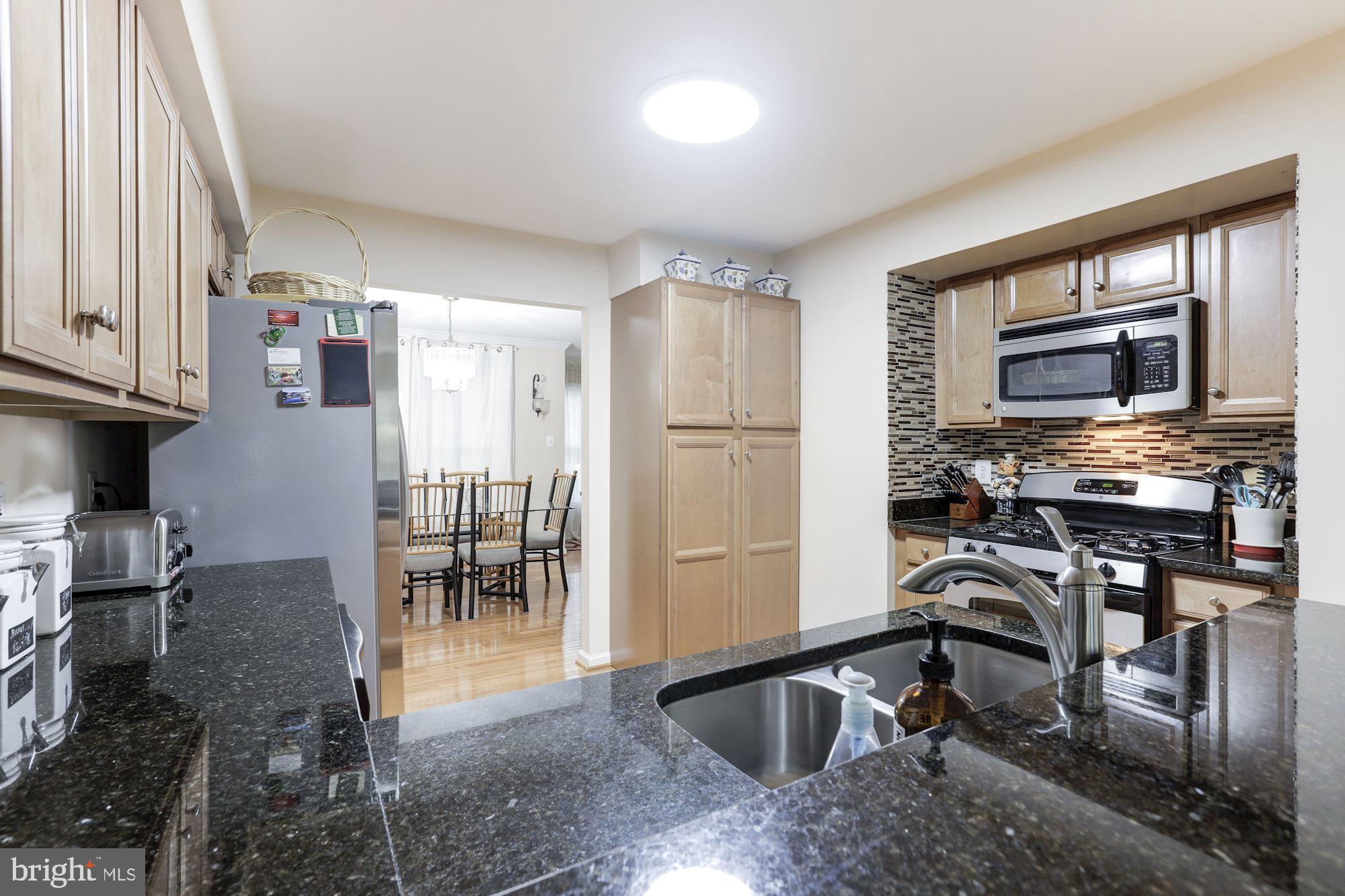 WOODSTONE - Residential Lease