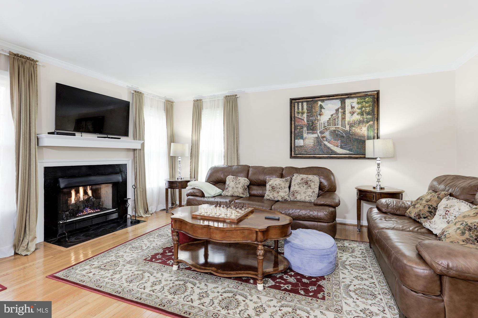 WOODSTONE - Residential Lease