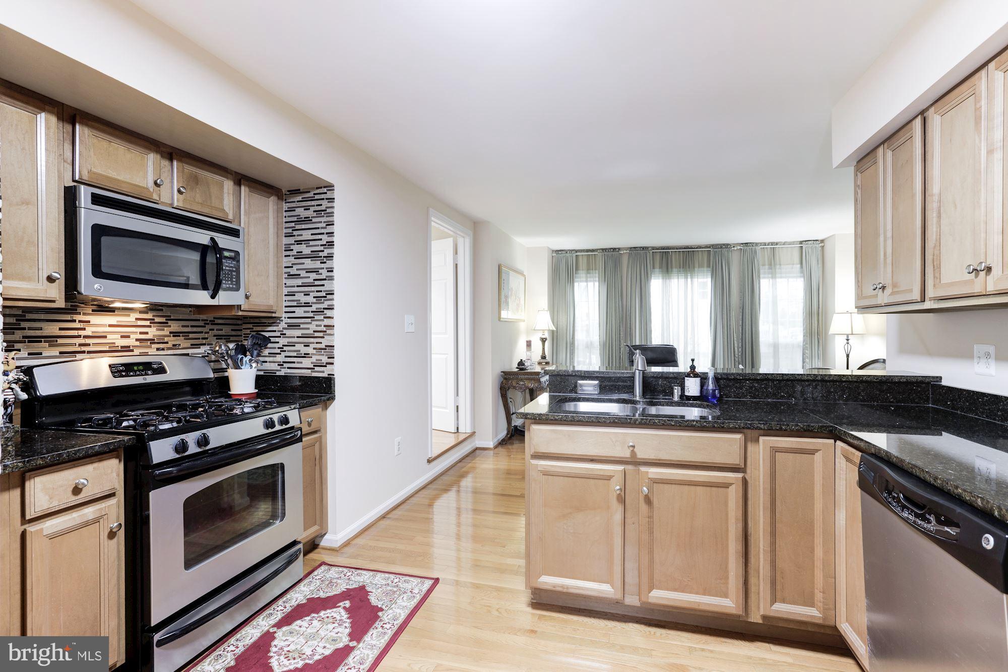 WOODSTONE - Residential Lease