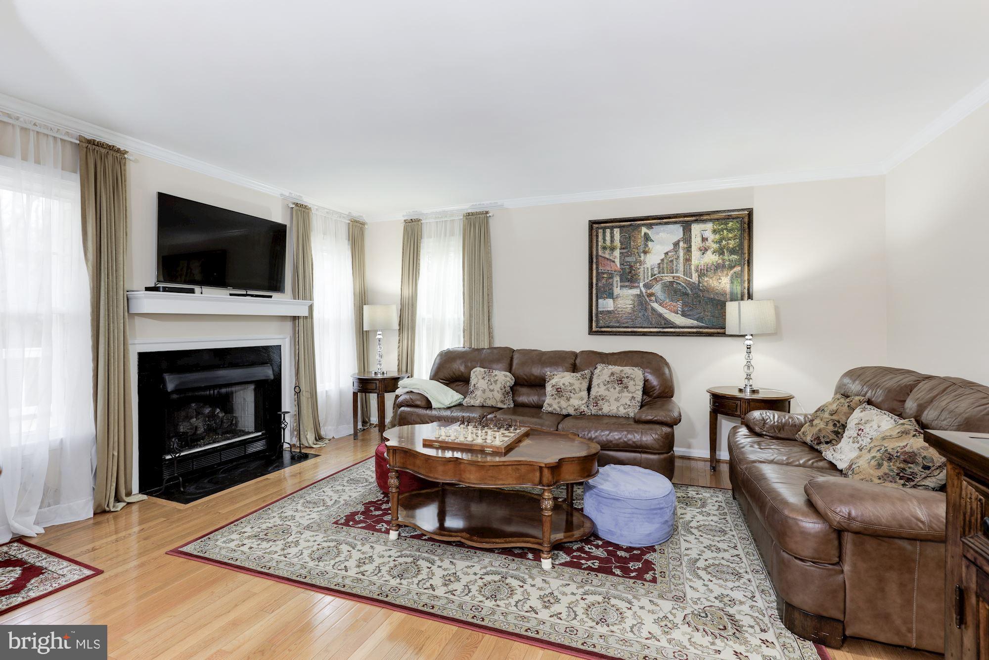 WOODSTONE - Residential Lease