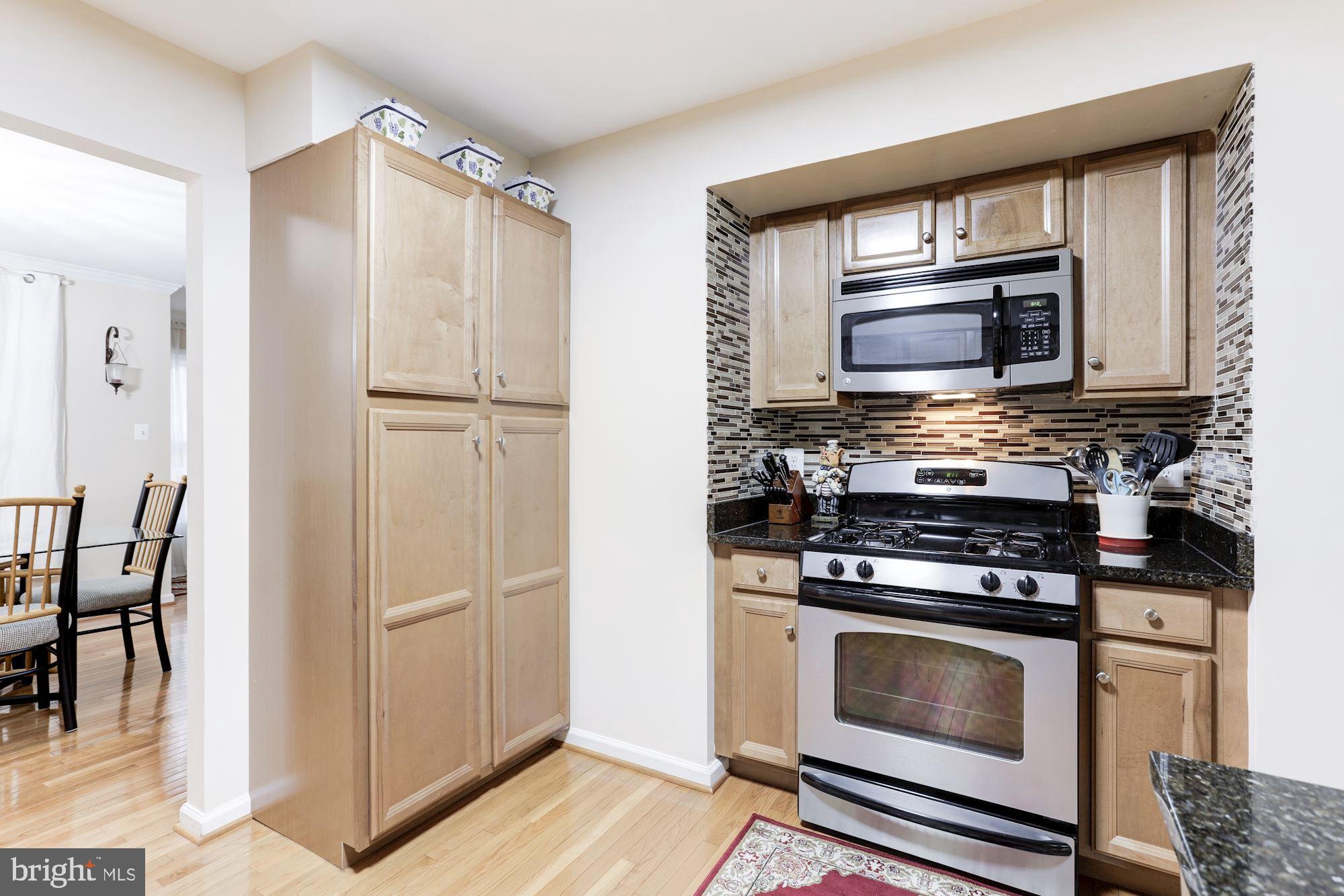 WOODSTONE - Residential Lease