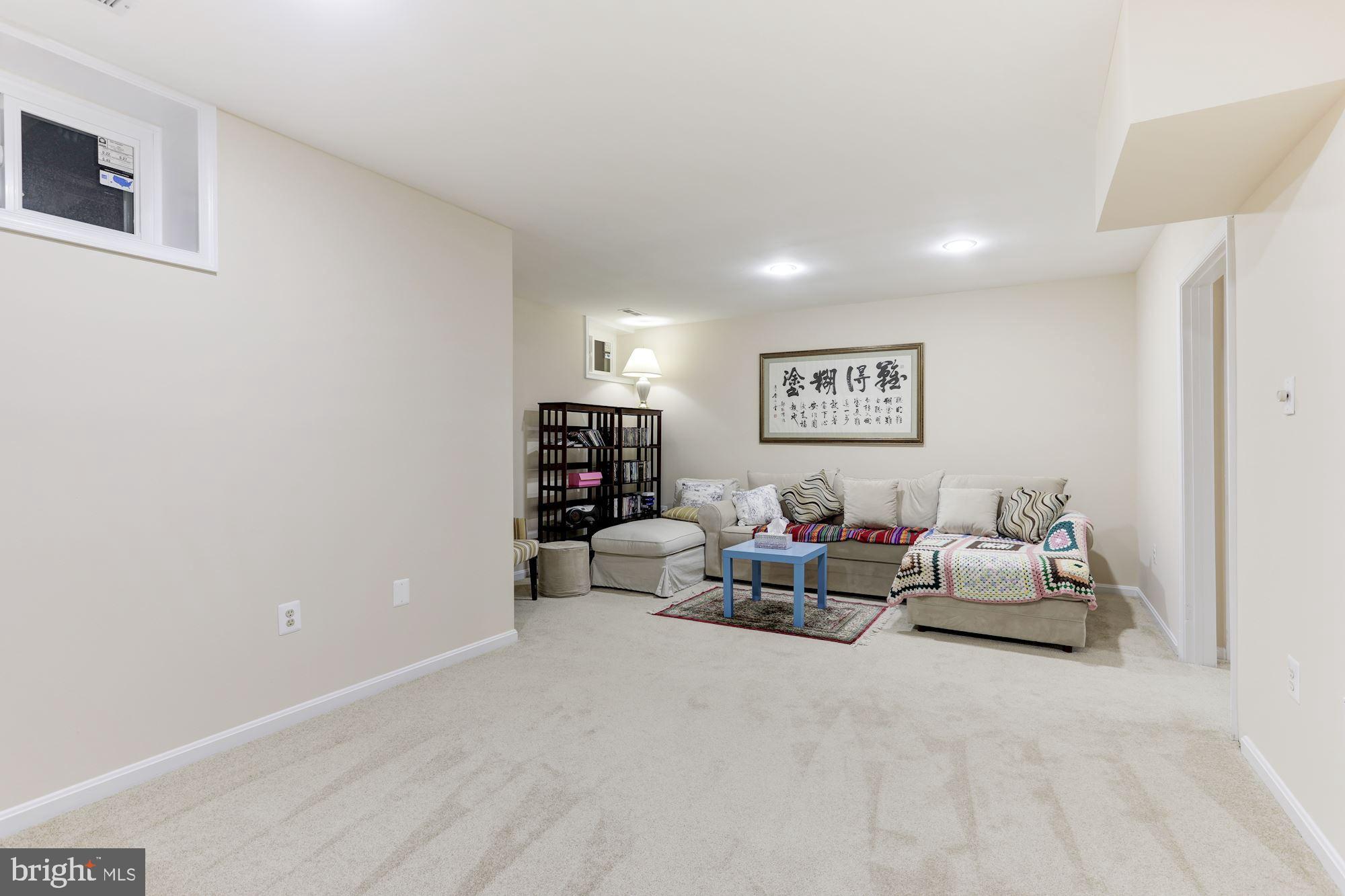 WOODSTONE - Residential Lease