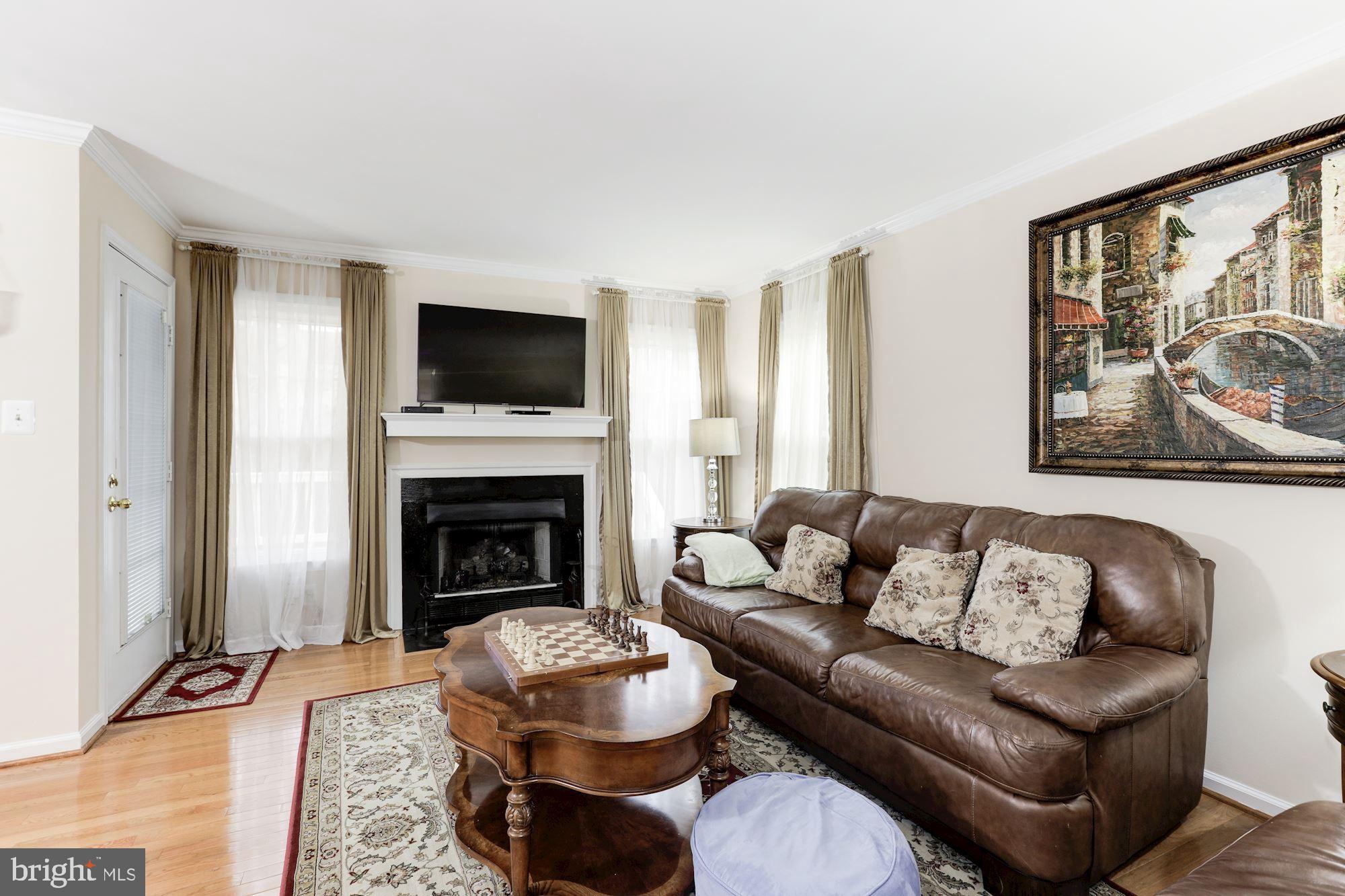 WOODSTONE - Residential Lease