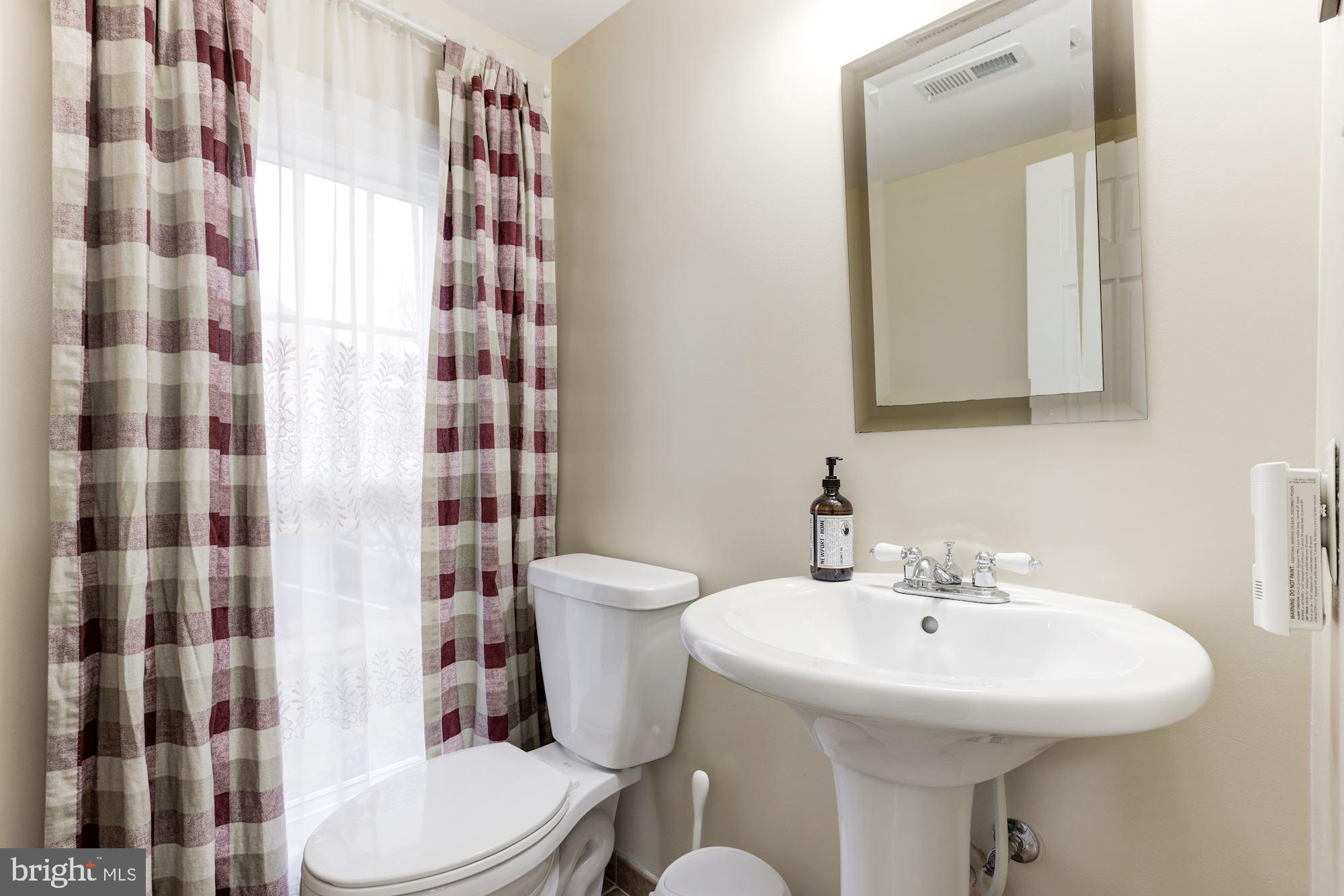 WOODSTONE - Residential Lease