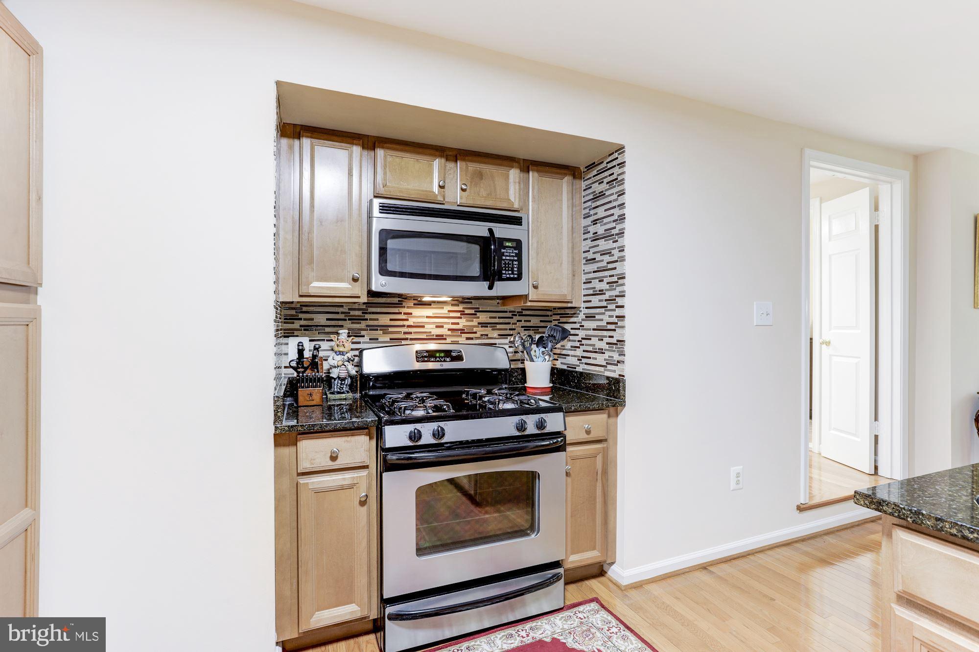 WOODSTONE - Residential Lease