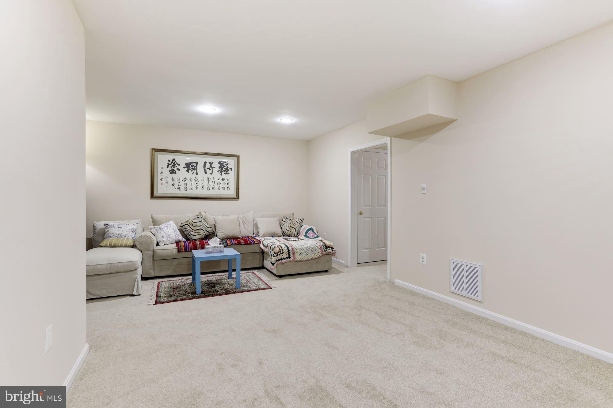 WOODSTONE - Residential Lease