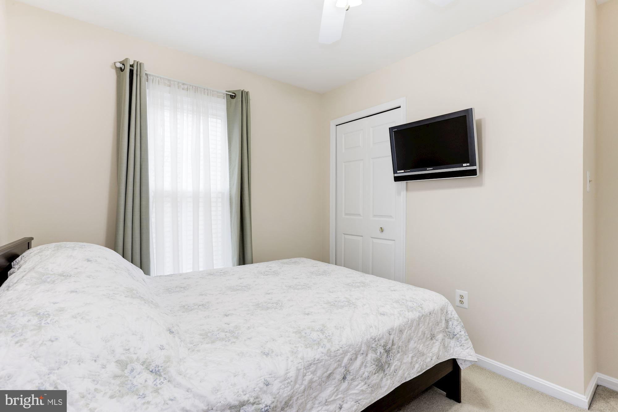 WOODSTONE - Residential Lease