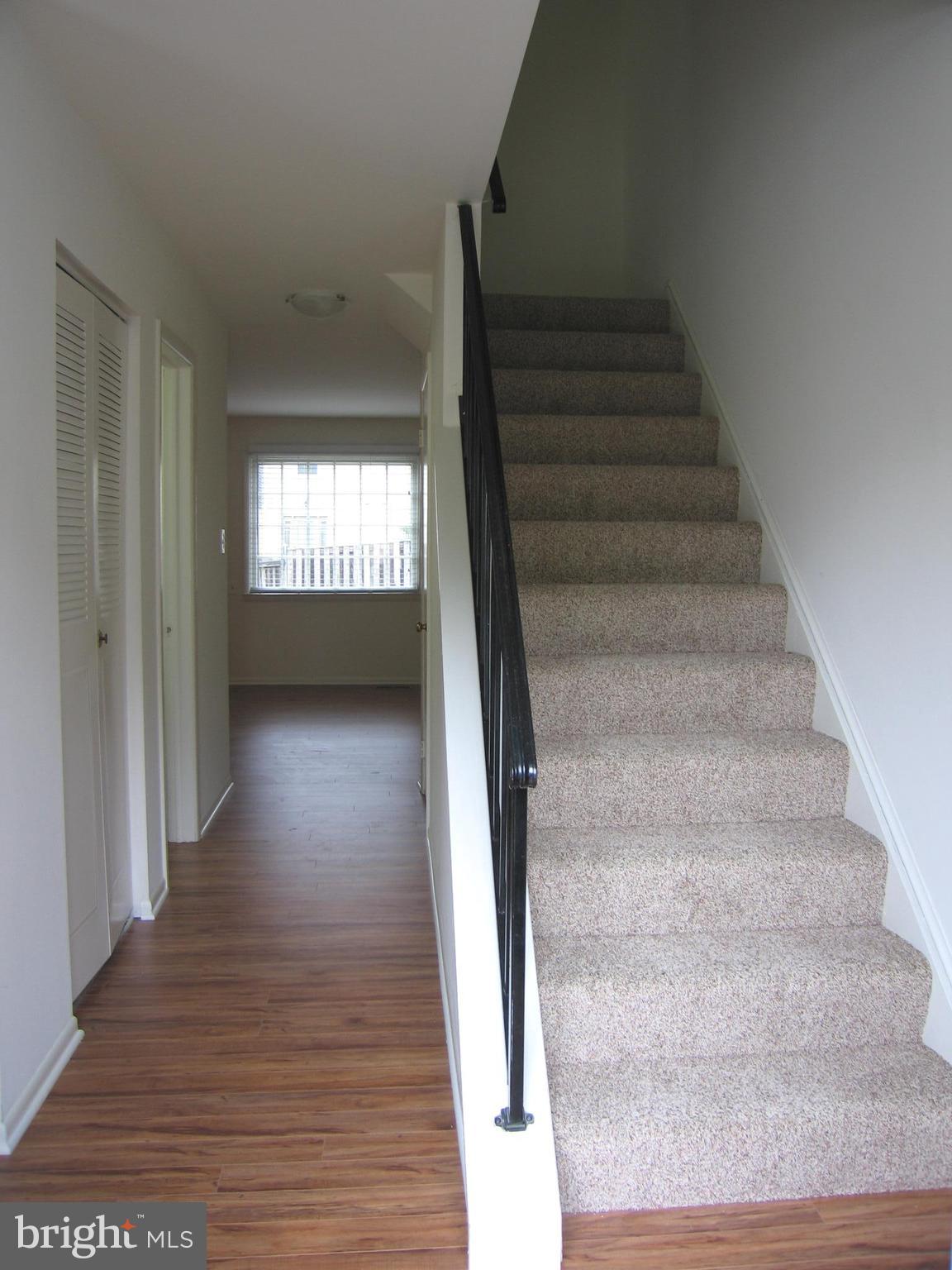 VILLA D ESTE VILLAGE - Residential Lease