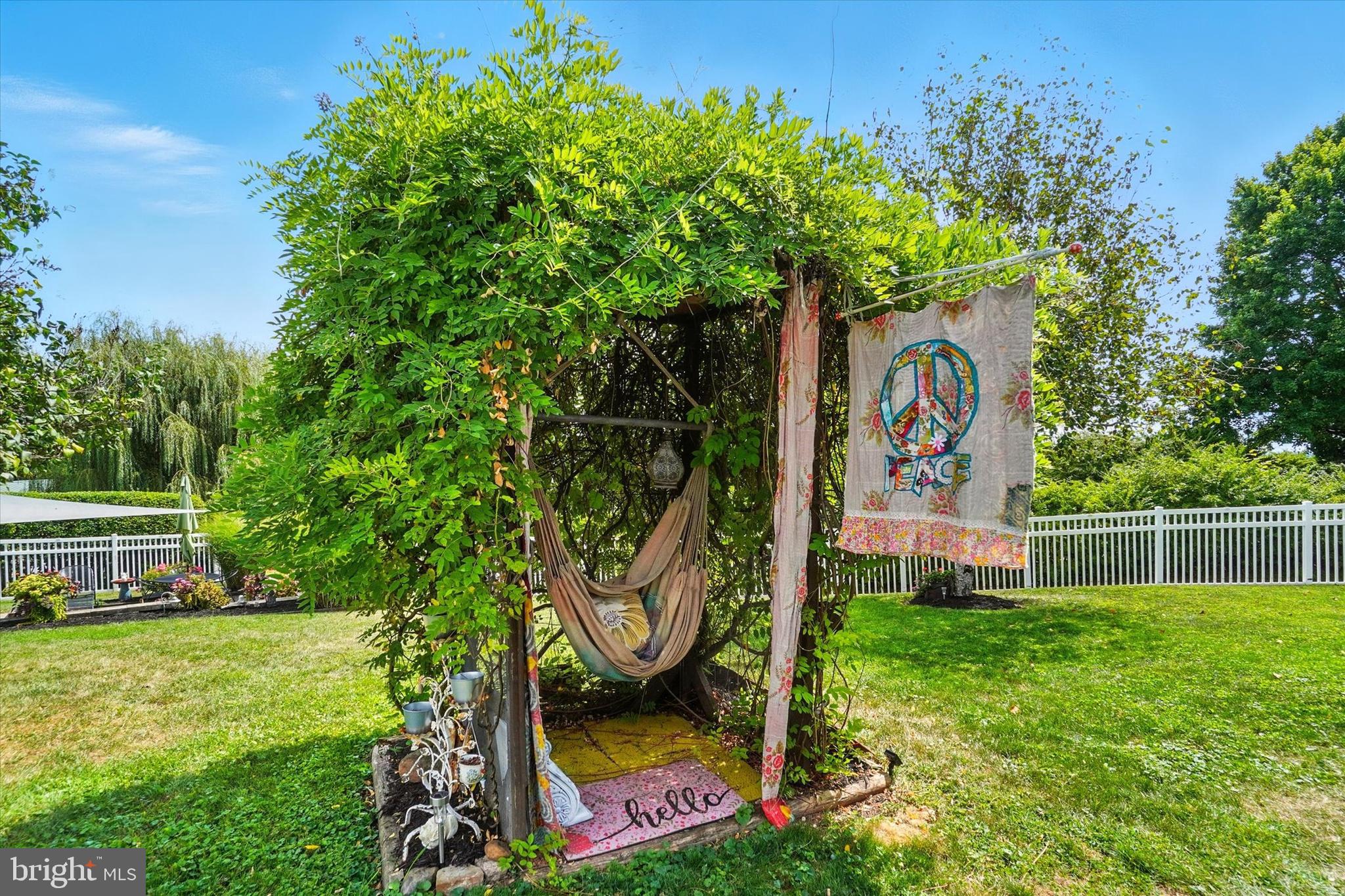 SHELLEYS RIVERVIEW - Residential