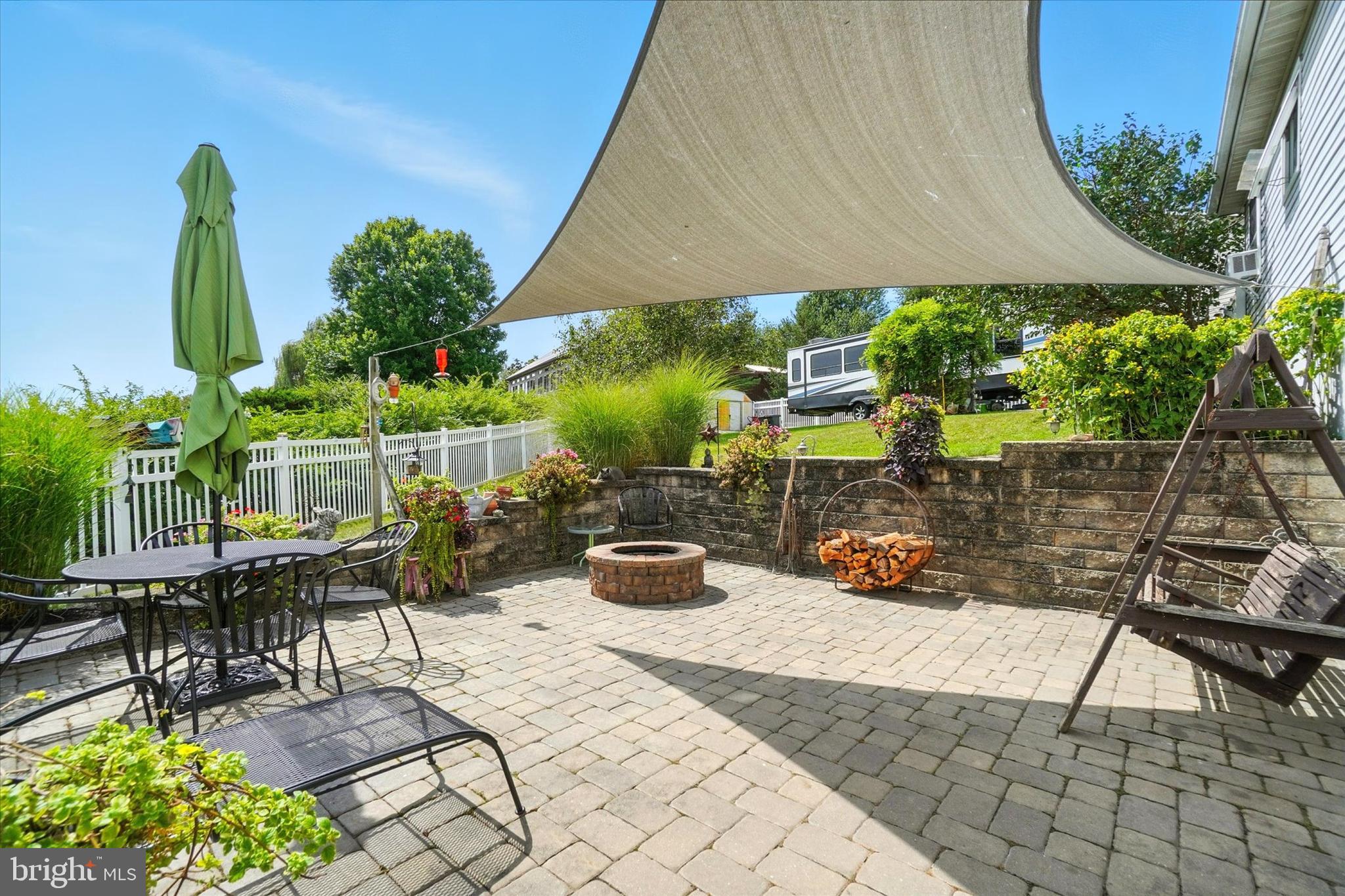 SHELLEYS RIVERVIEW - Residential