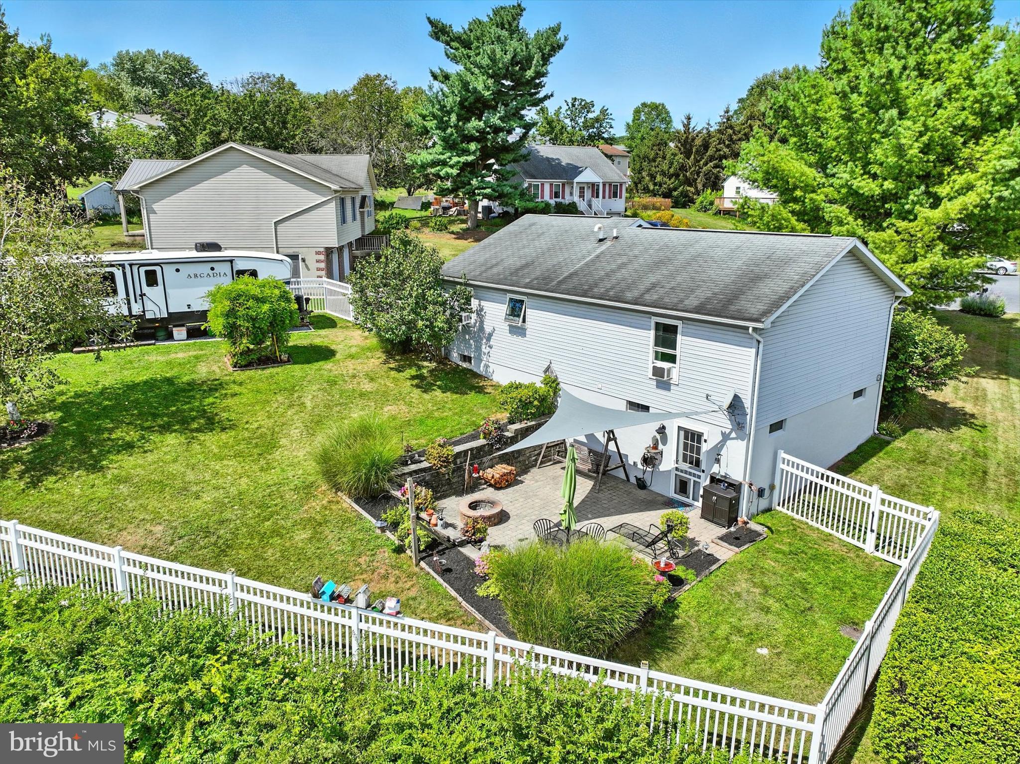 SHELLEYS RIVERVIEW - Residential