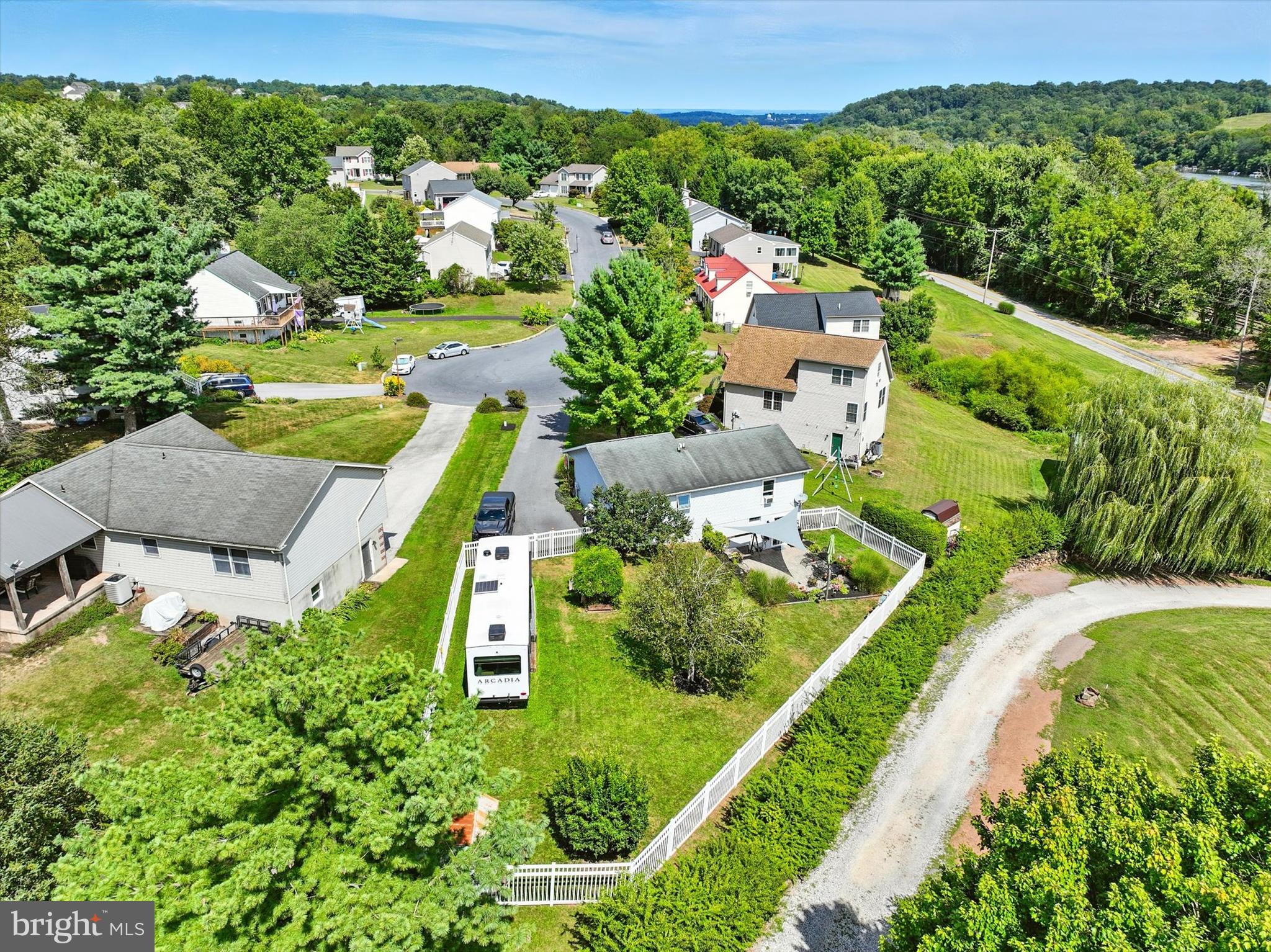 SHELLEYS RIVERVIEW - Residential