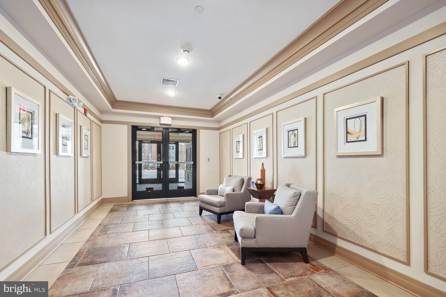 MOUNT VINEYARD - Residential Lease