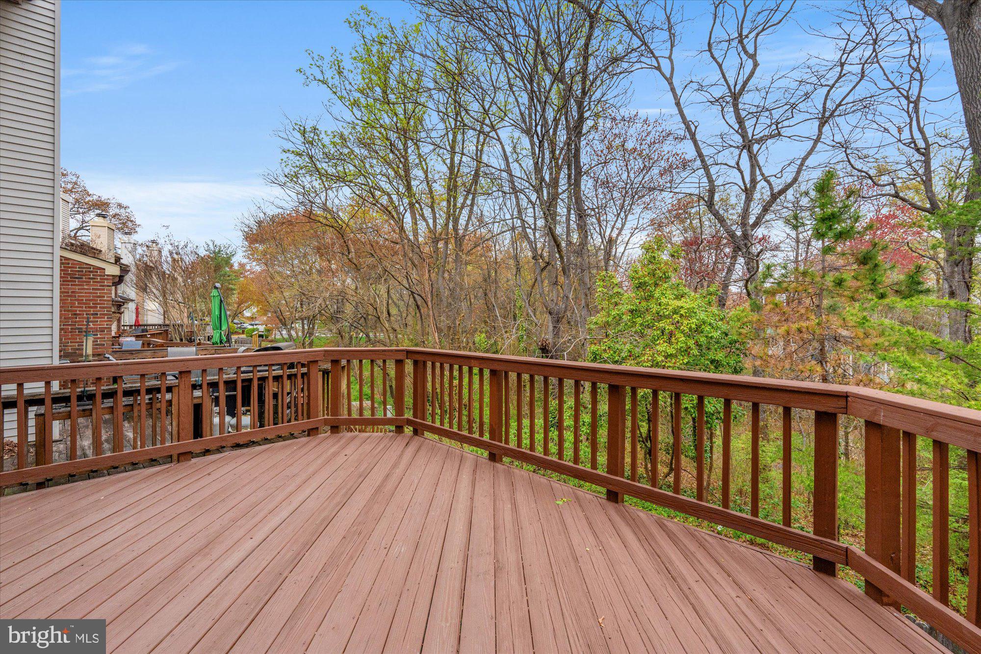 WELLINGTON COMMONS - Residential