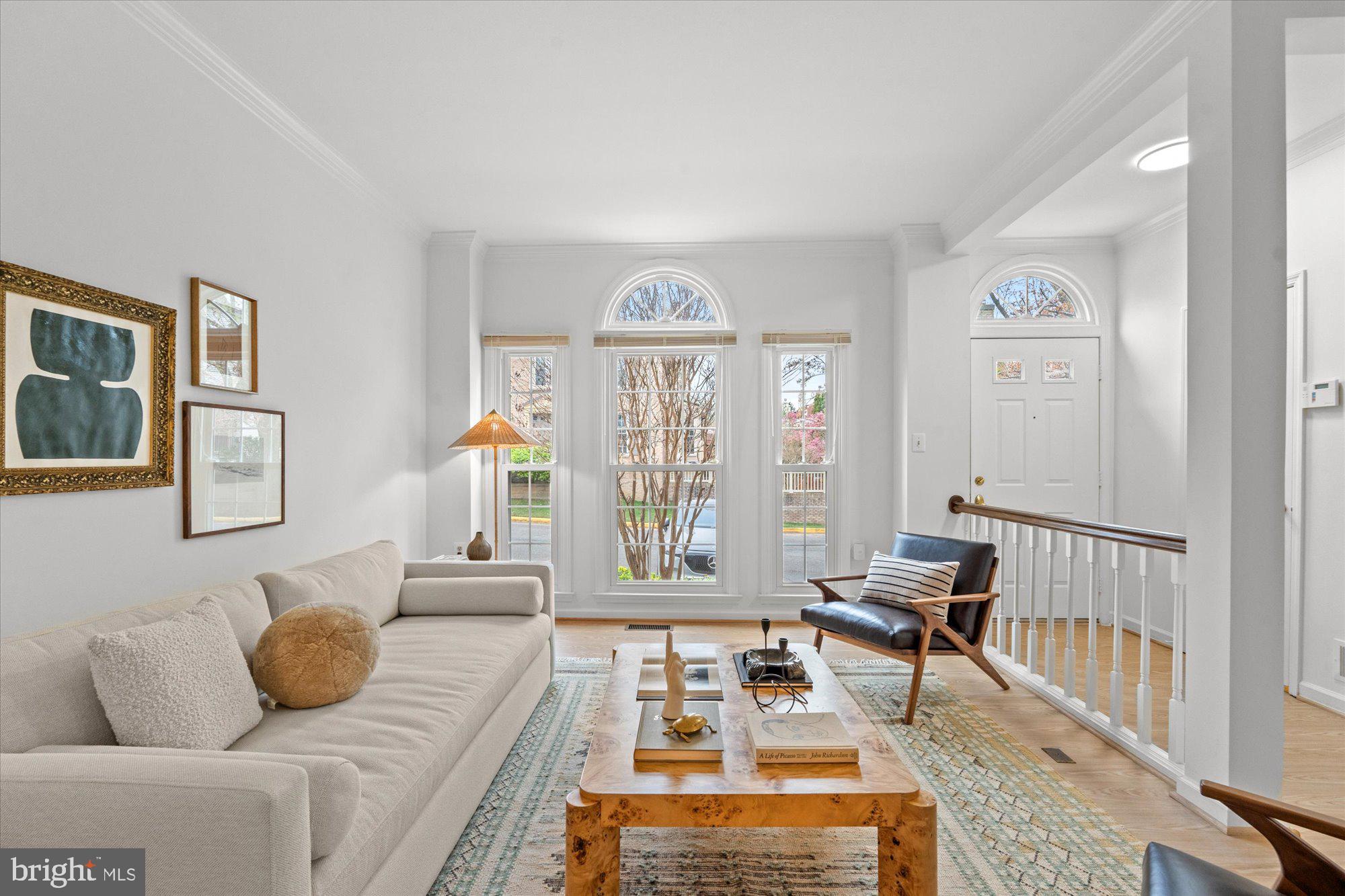 WELLINGTON COMMONS - Residential