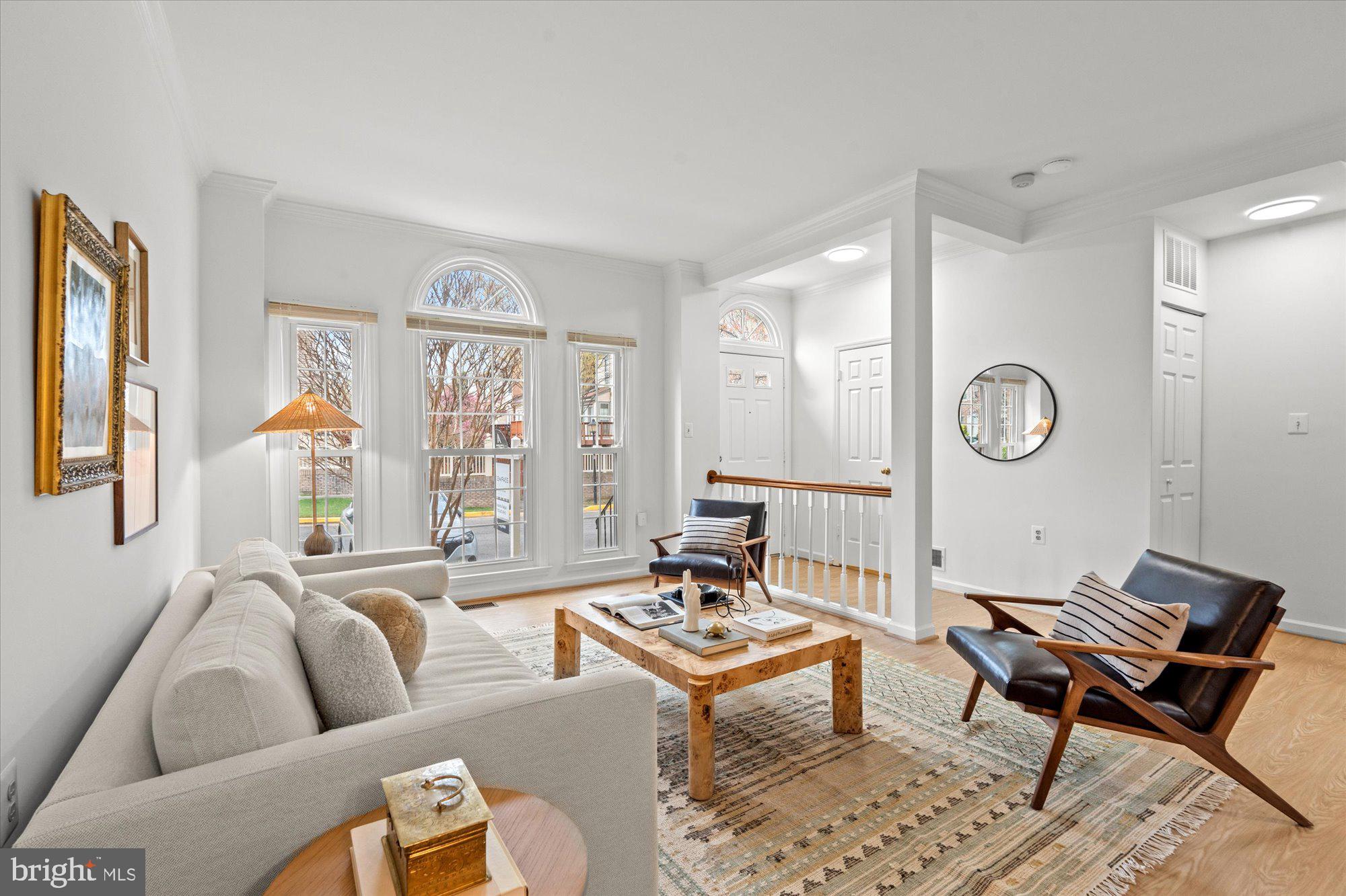 WELLINGTON COMMONS - Residential