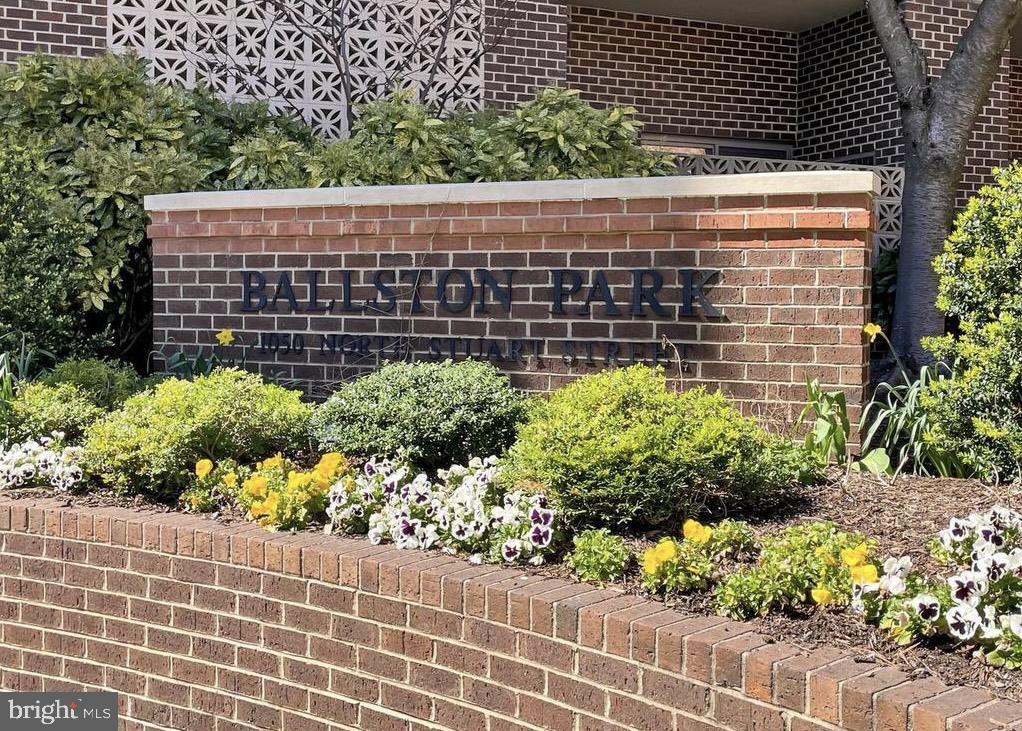 1050 N STUART STREET 701