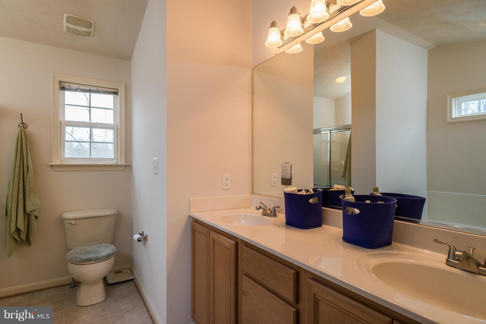 MANSFIELD PARK - Residential Lease