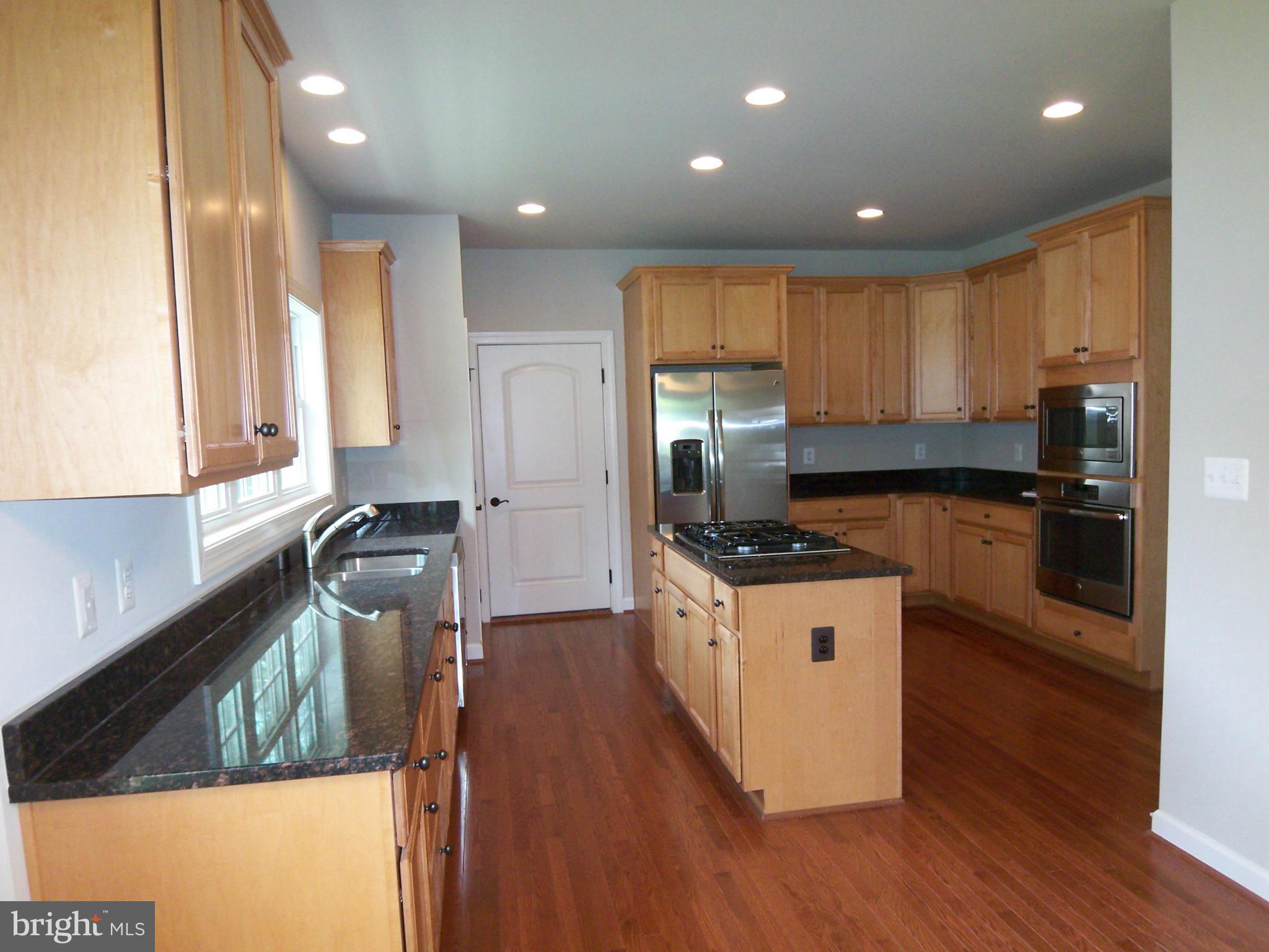 MERIDIAN PARK - Residential