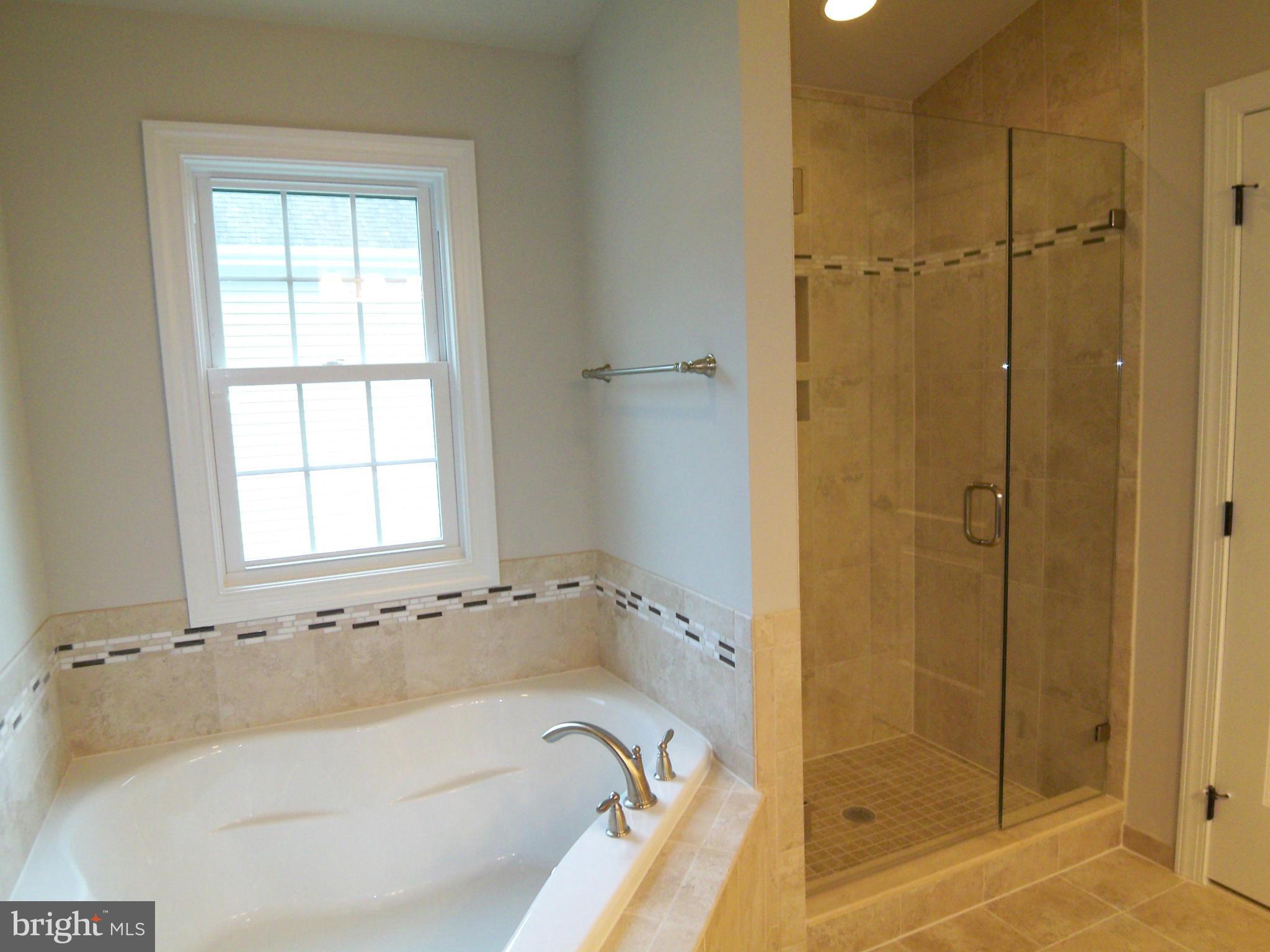 MERIDIAN PARK - Residential