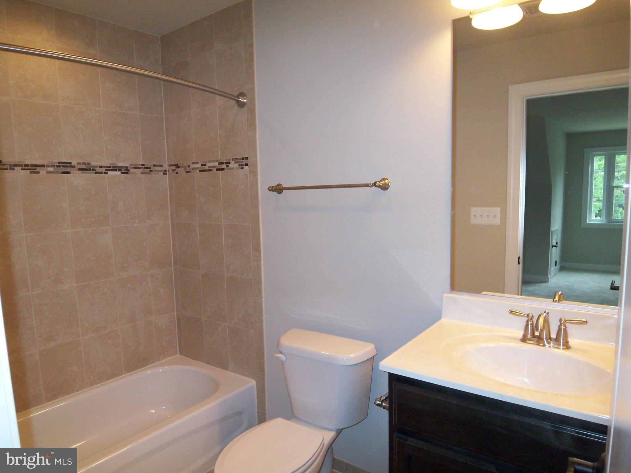 MERIDIAN PARK - Residential