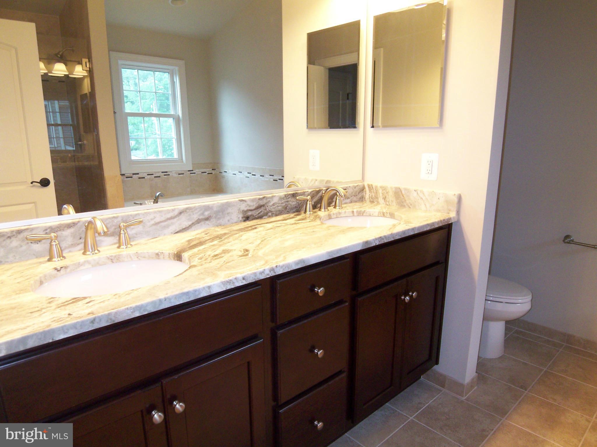 MERIDIAN PARK - Residential