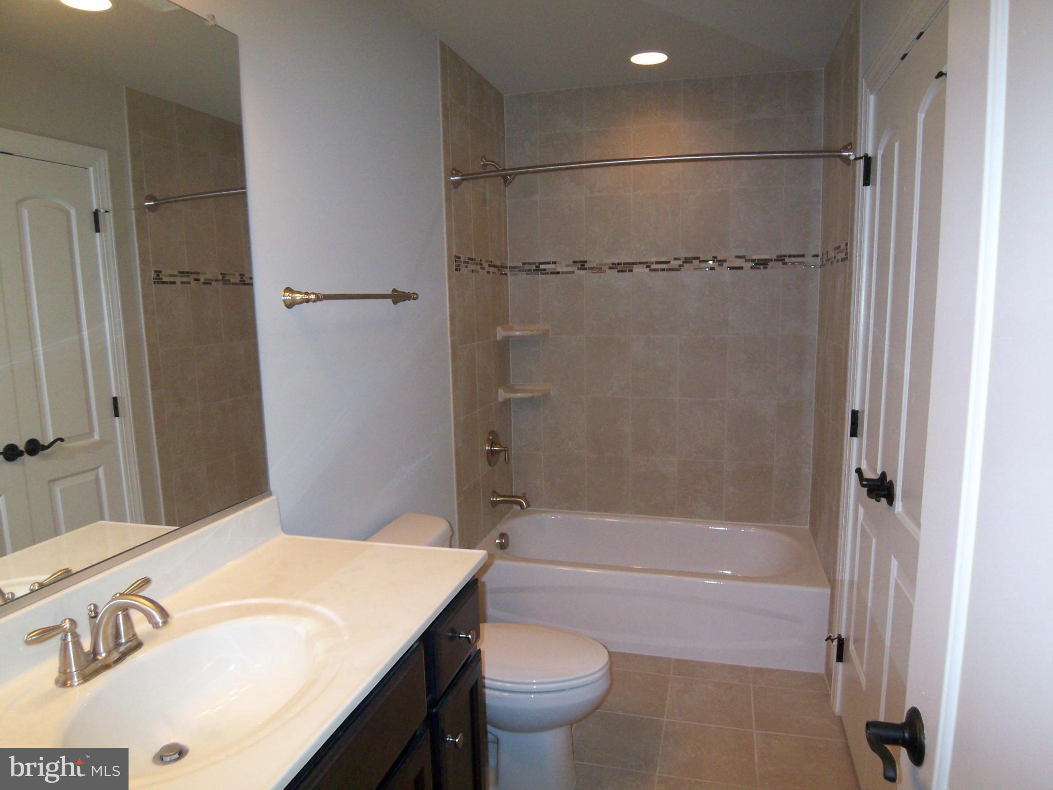 MERIDIAN PARK - Residential