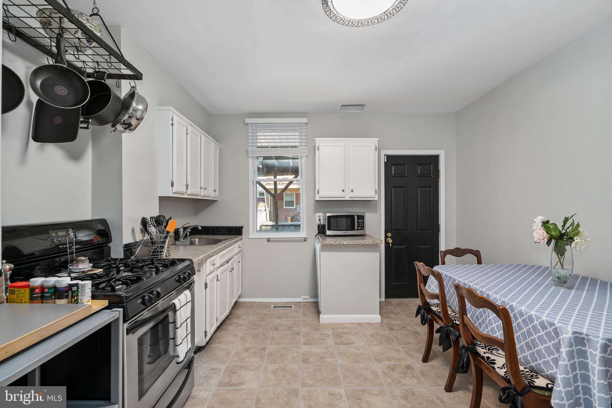 CANTON - Residential