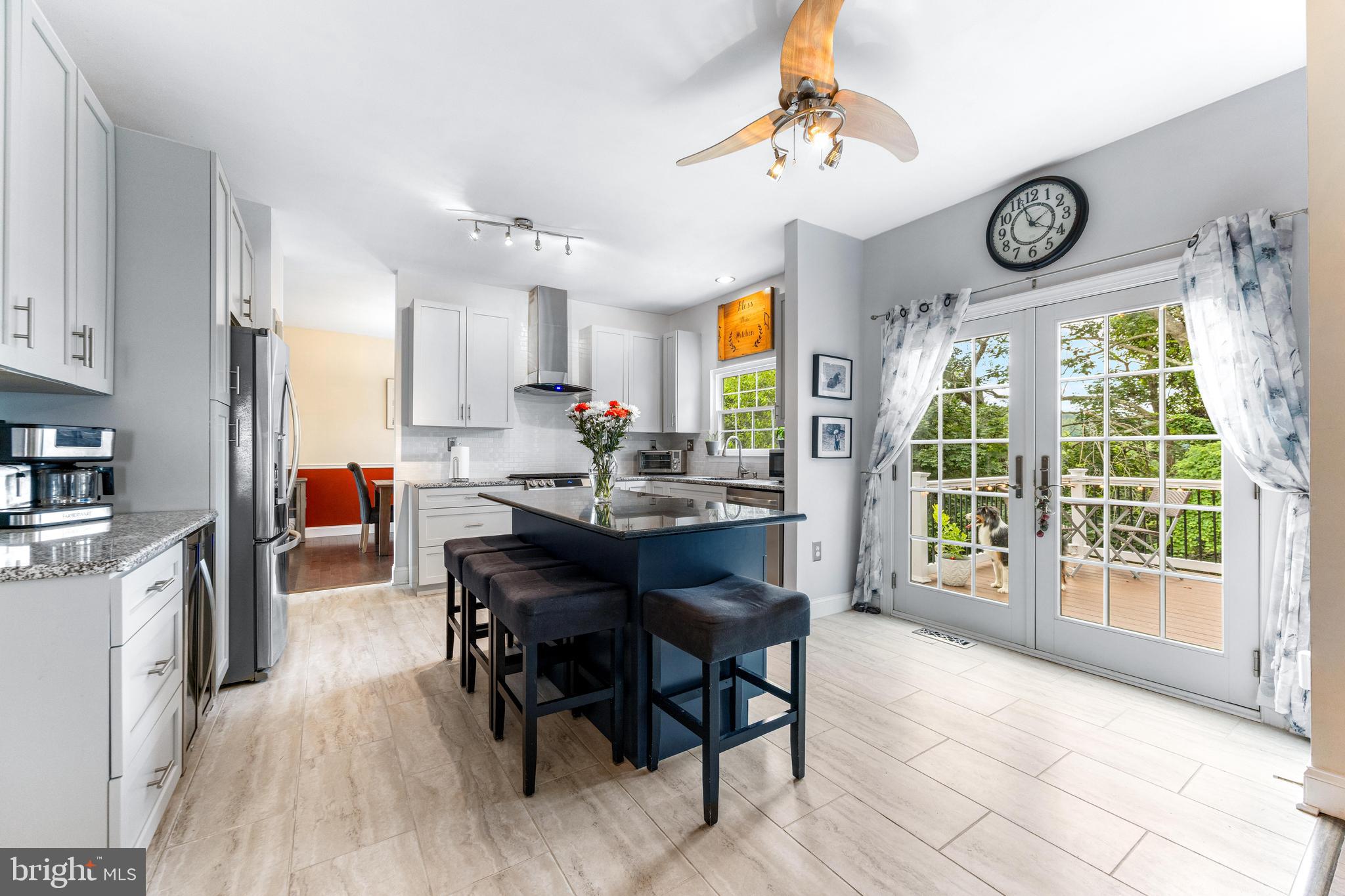 STONERIDGE OVERLOOK - Residential