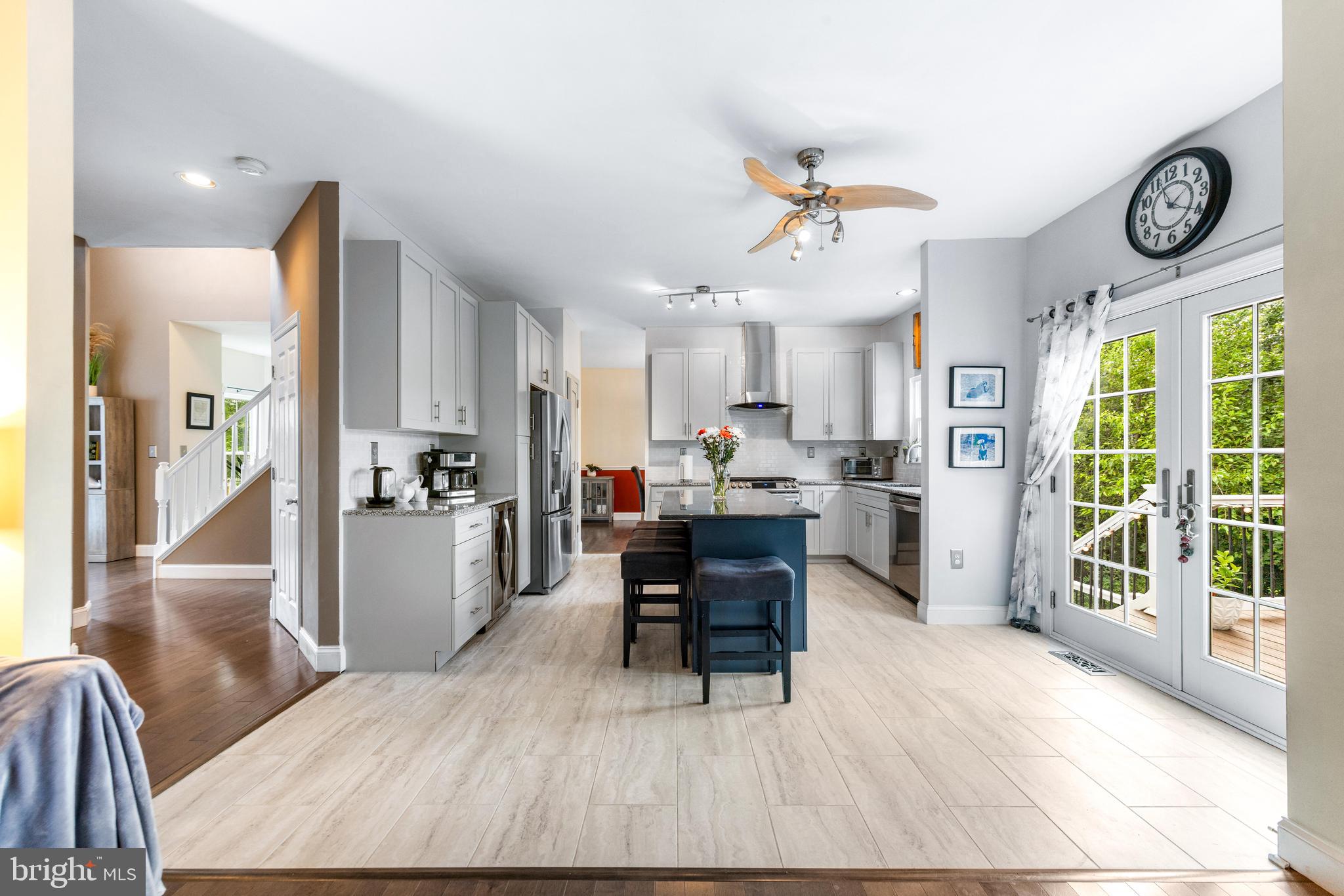 STONERIDGE OVERLOOK - Residential